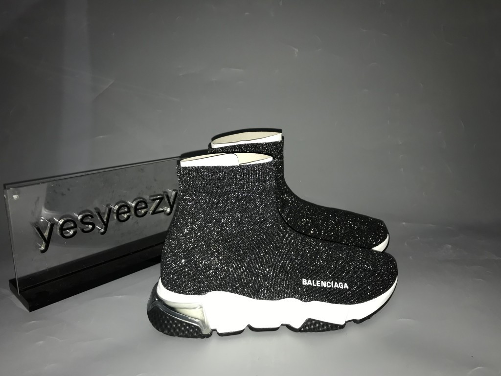 UA SPEED TRAINERS