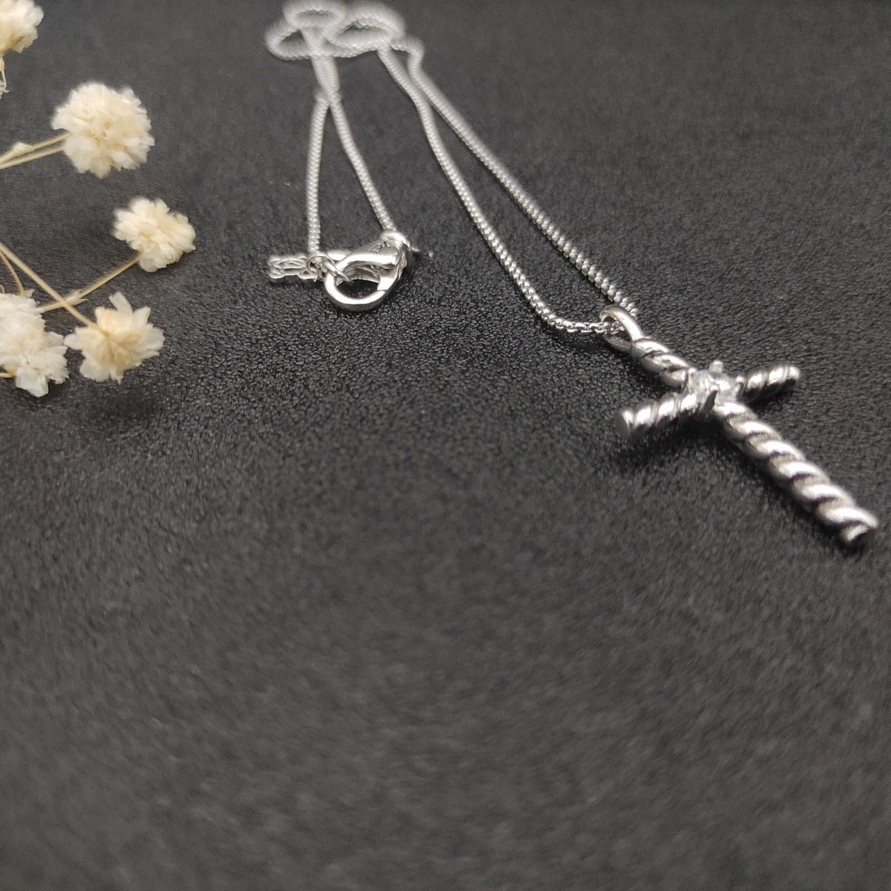 dau1d Yvrm*n cross necklace(chain length 45+5cm delay chain chain thickness 1.5mm)