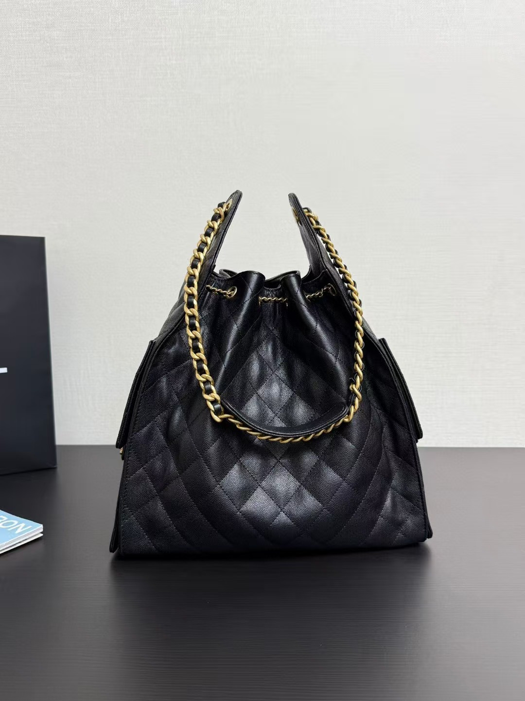 Ch**el 25C Bucket BAG 40x30x15cm