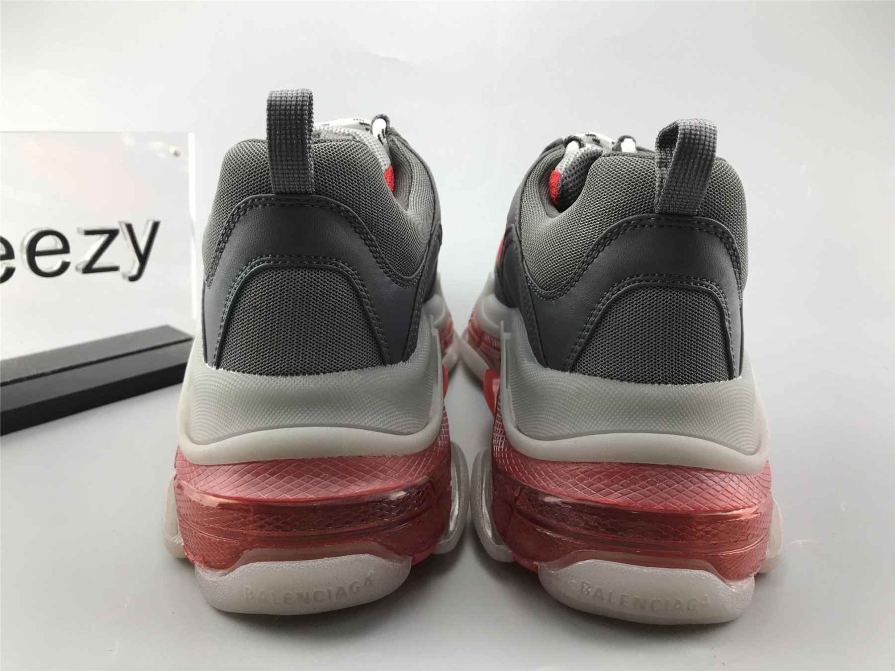 UA TRIPLE S SNEAKER GREY RED