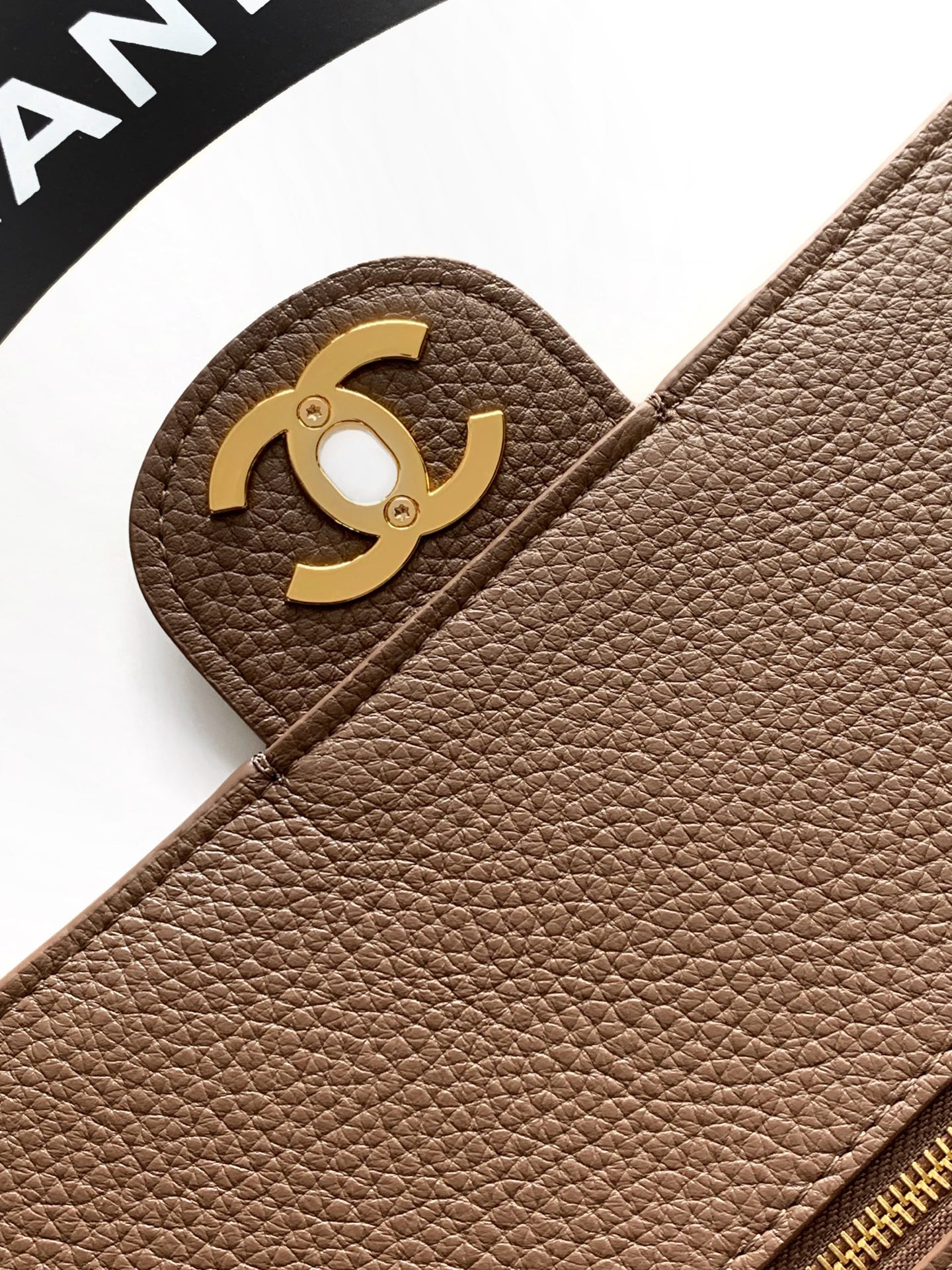 Ch**el maxi flap bag as6233 26x38.5x11cm