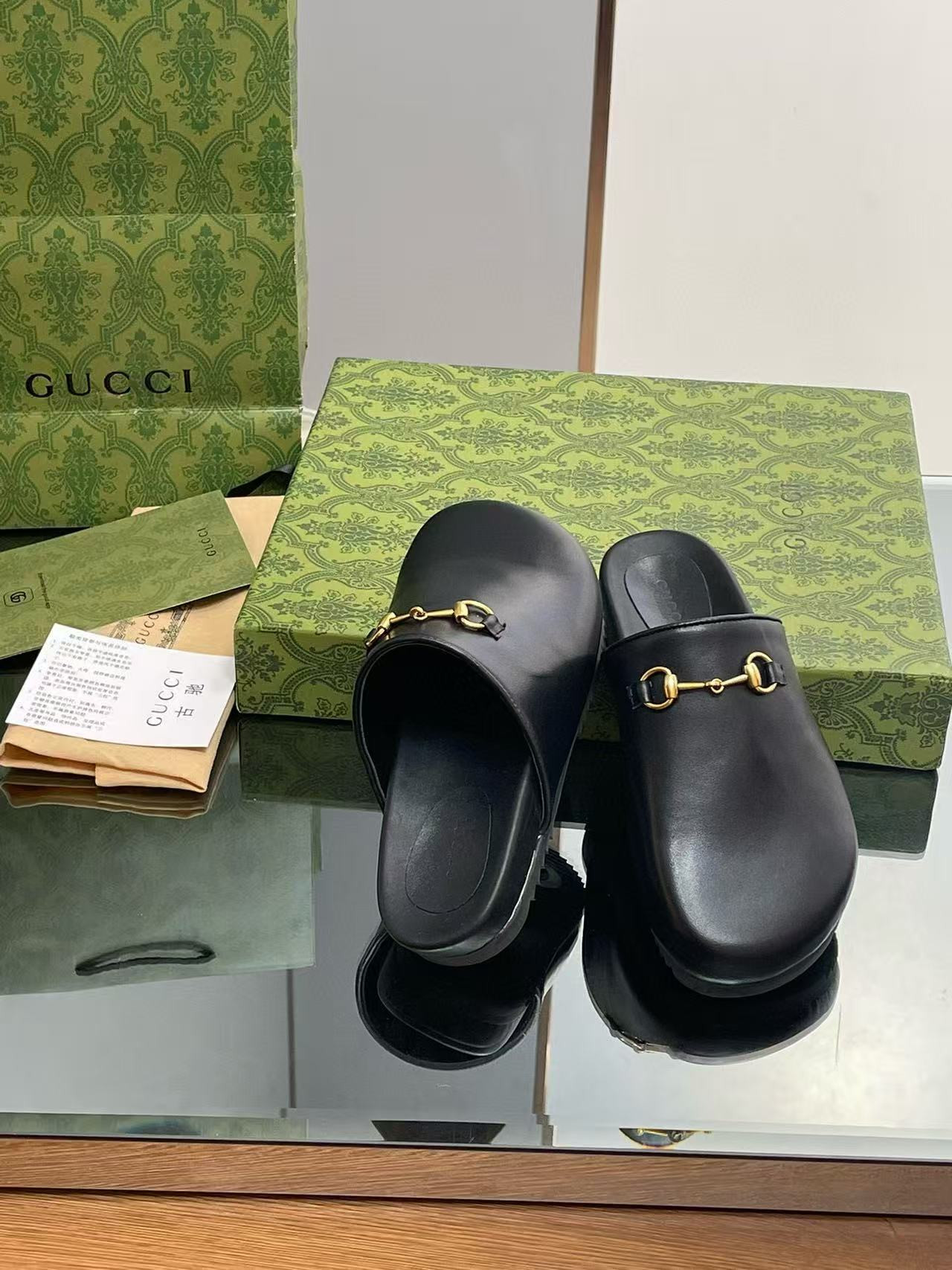 UA Gvc*1 Slippers
