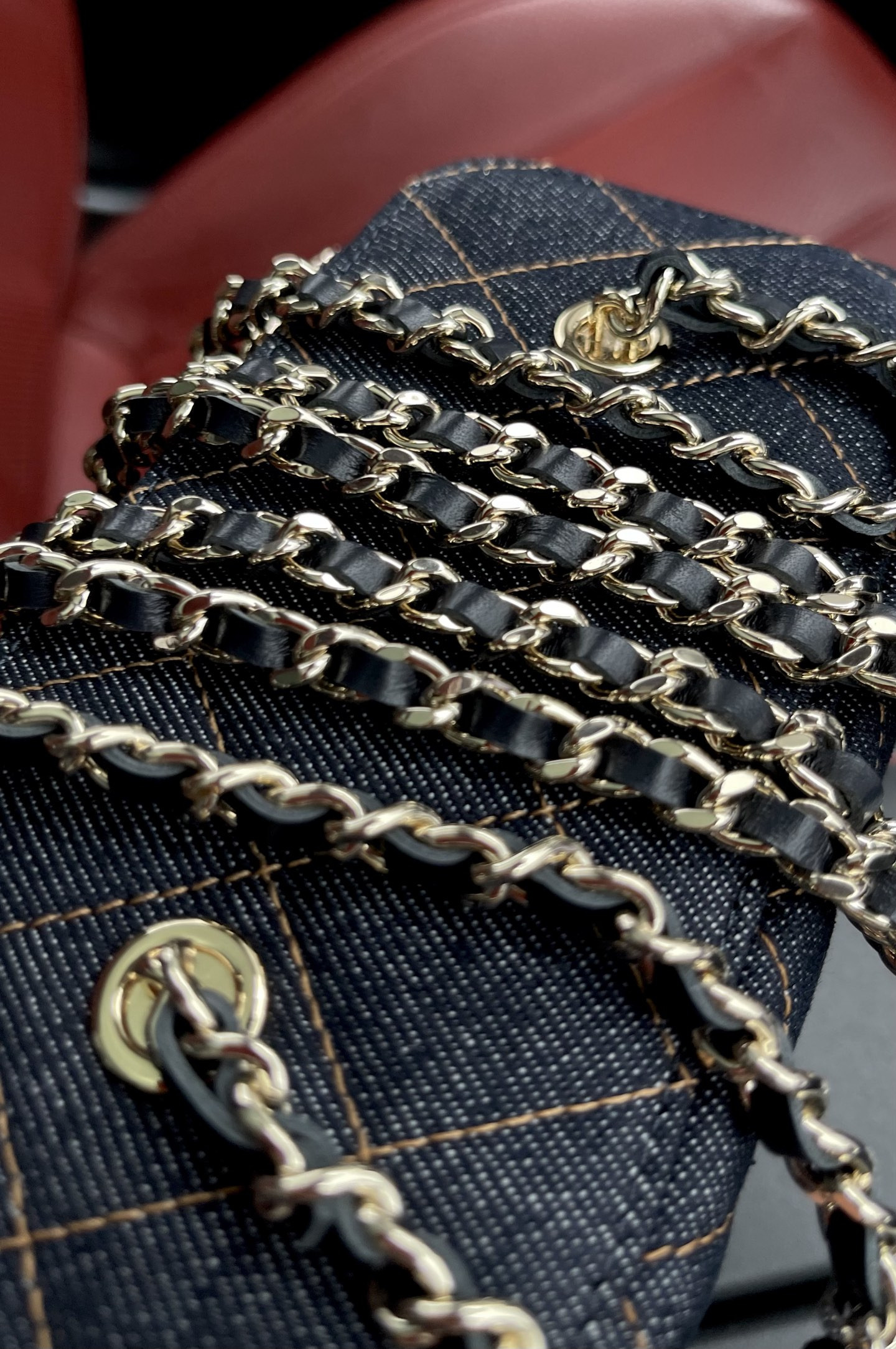 Ch**el clutch with chain 10x16x8cm (light gold buckle)