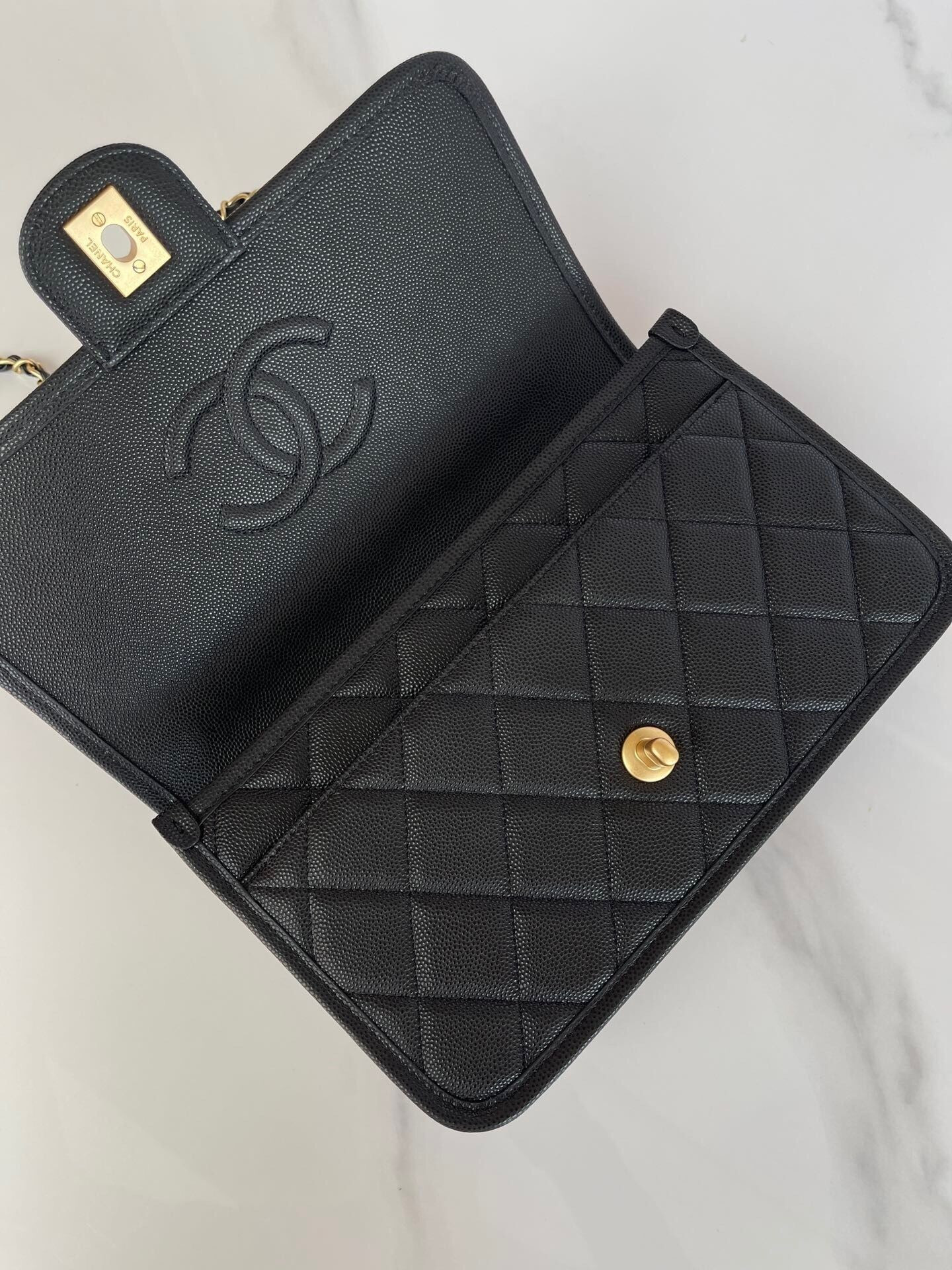 Ch**el Top Handle Flap Bag 25x21.5x7cm