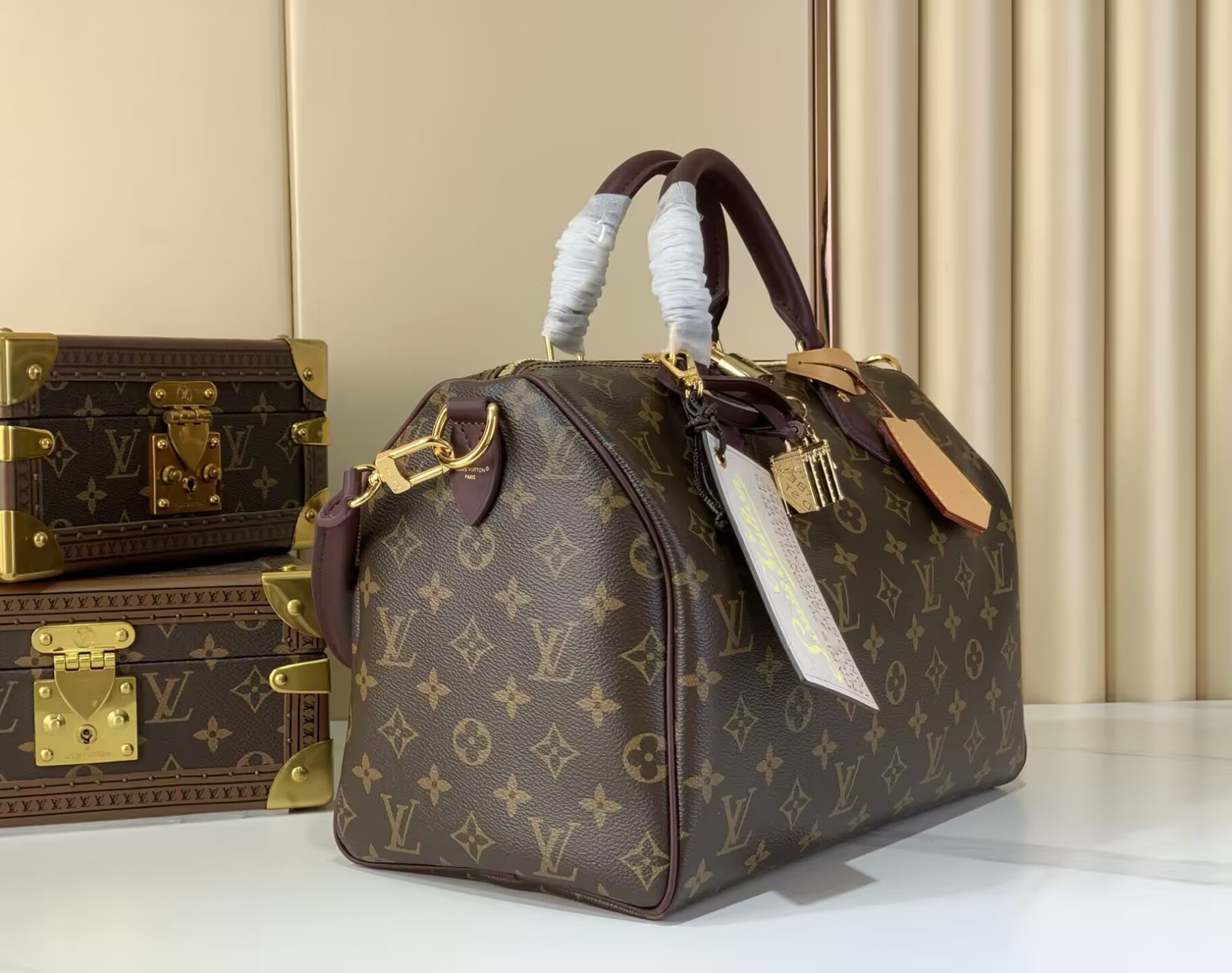 l0vis Vvtt0n speedy 30 soft celebration monogram handbag m28379 30x21x17cm