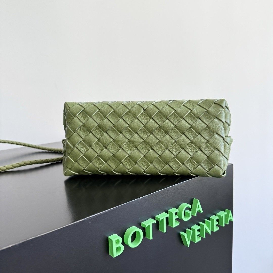 b0tt*ga Ven*ta small andiamo 25x22x10.5cm