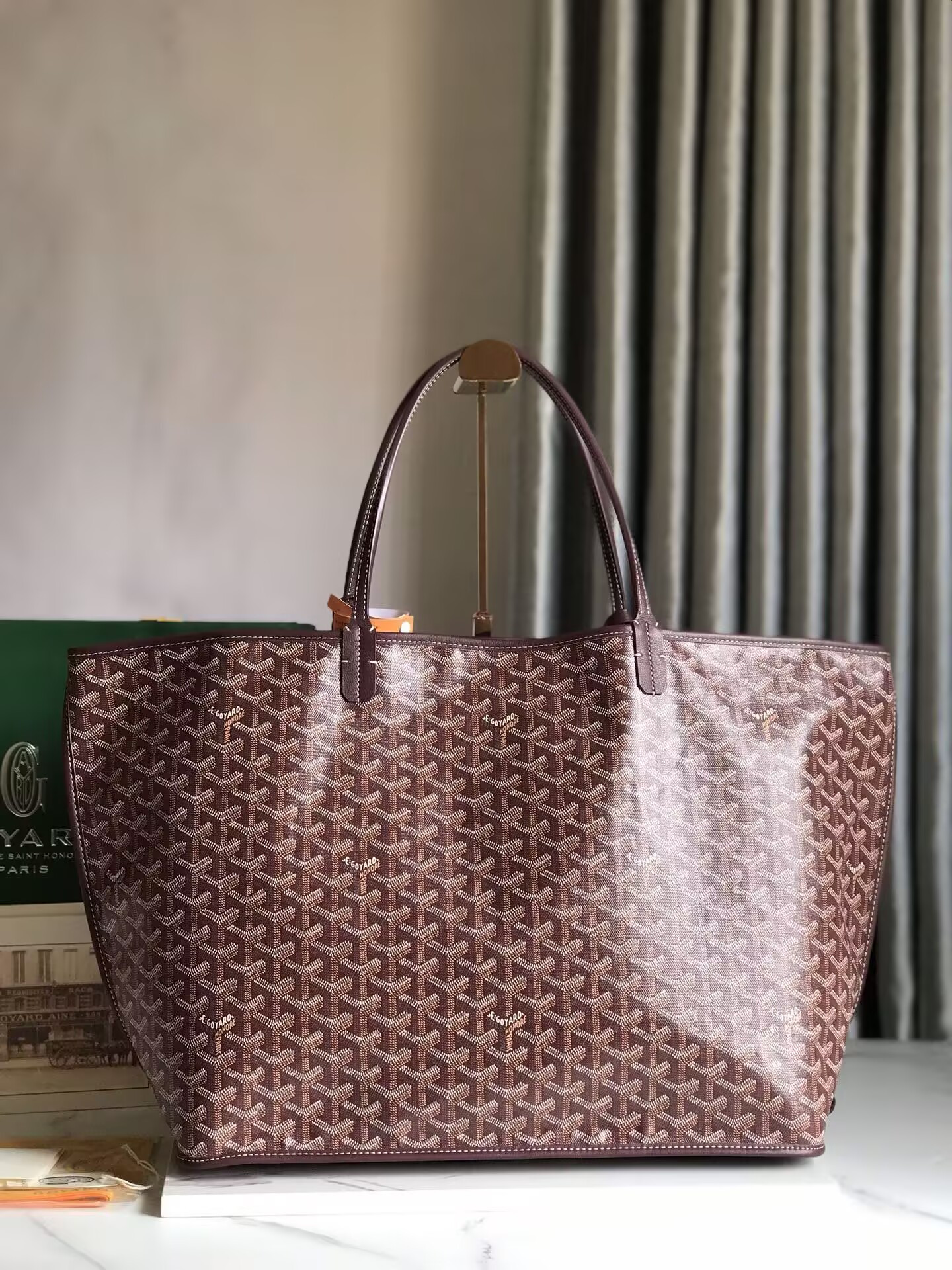 G09ard anjou gm bag 39x32x19cm