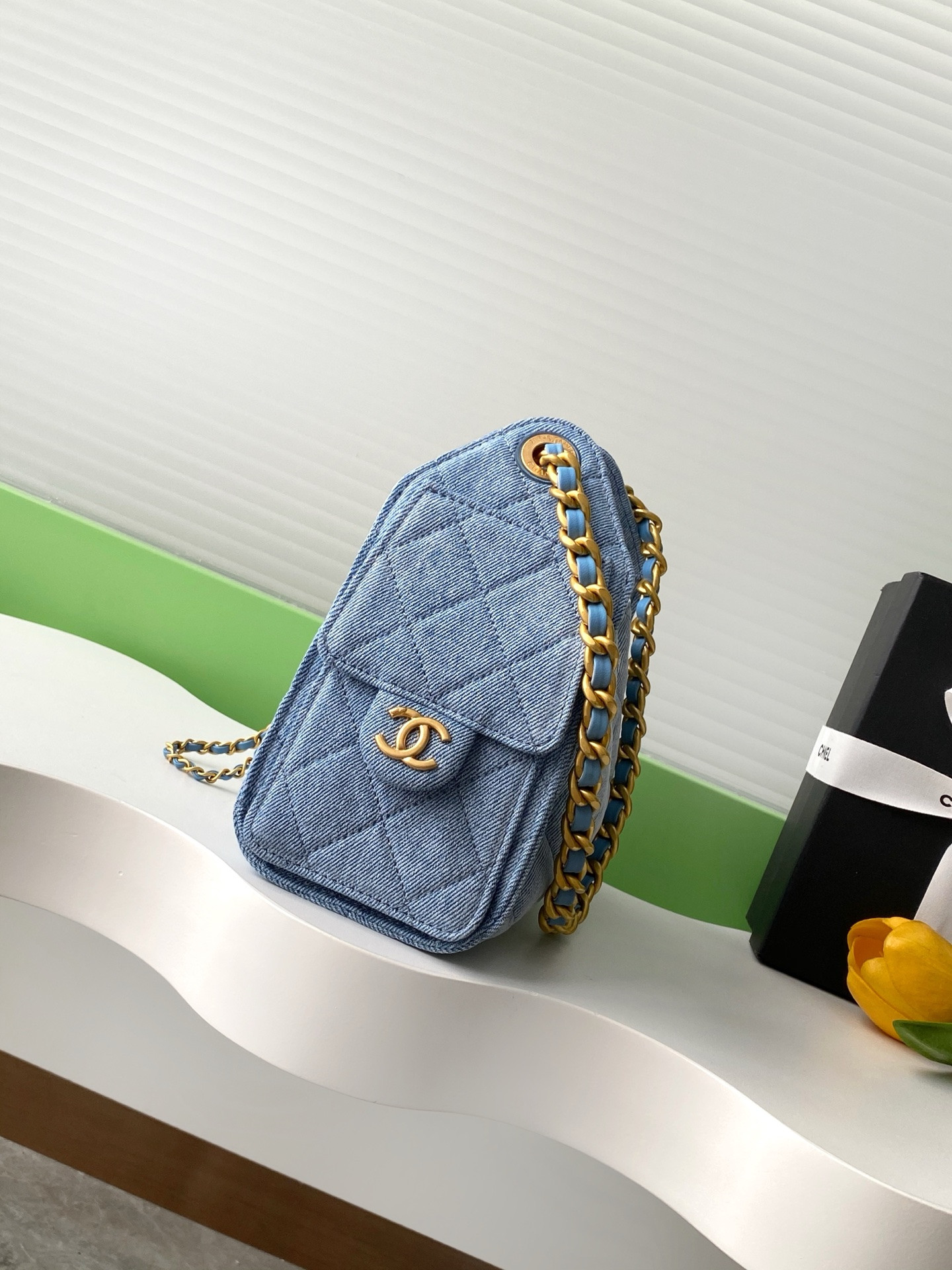 Ch**el 25c bucket bag 20x22x12.5cm