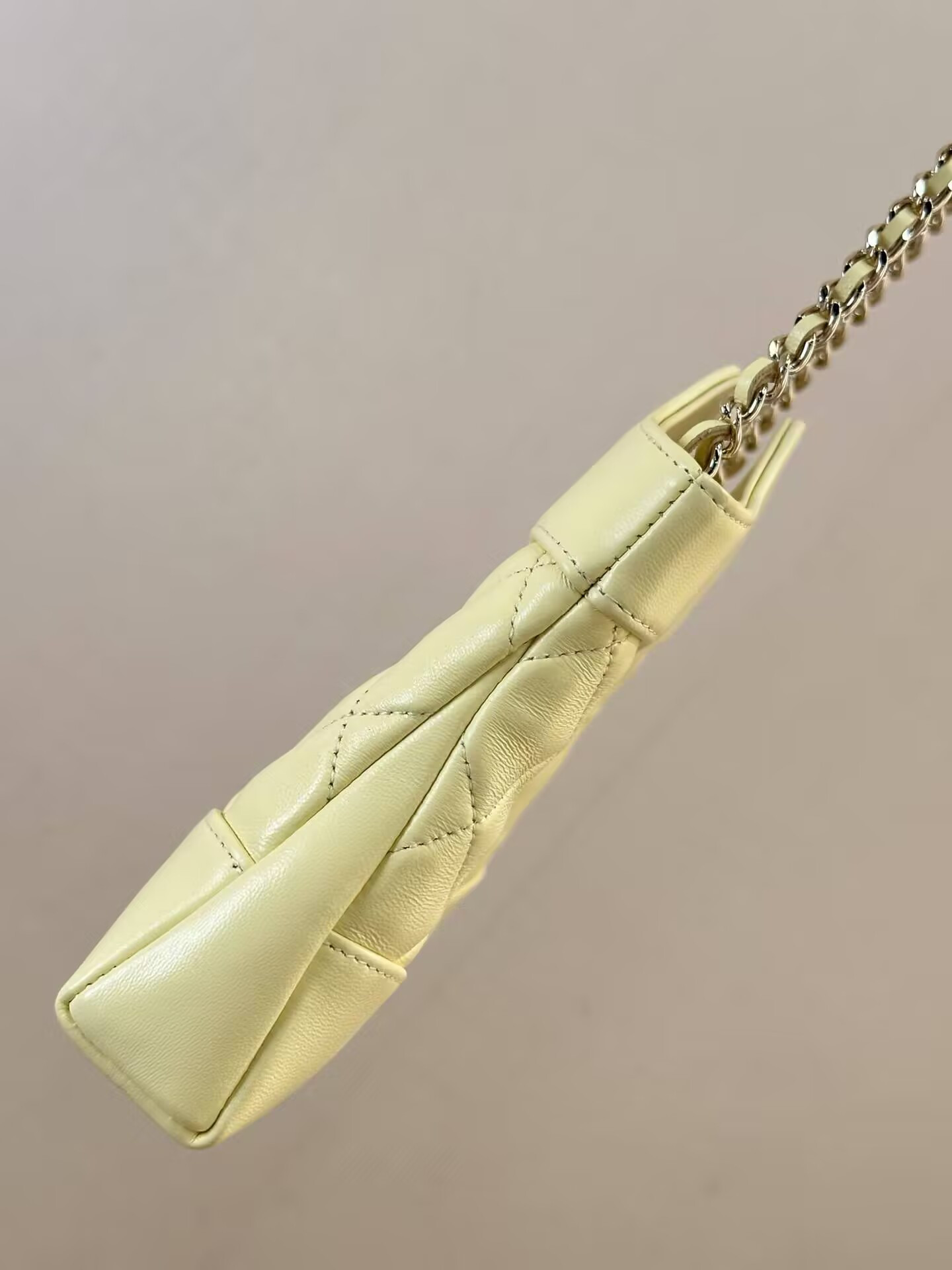 Ch**el nano chain bag 17.5x20.5cm