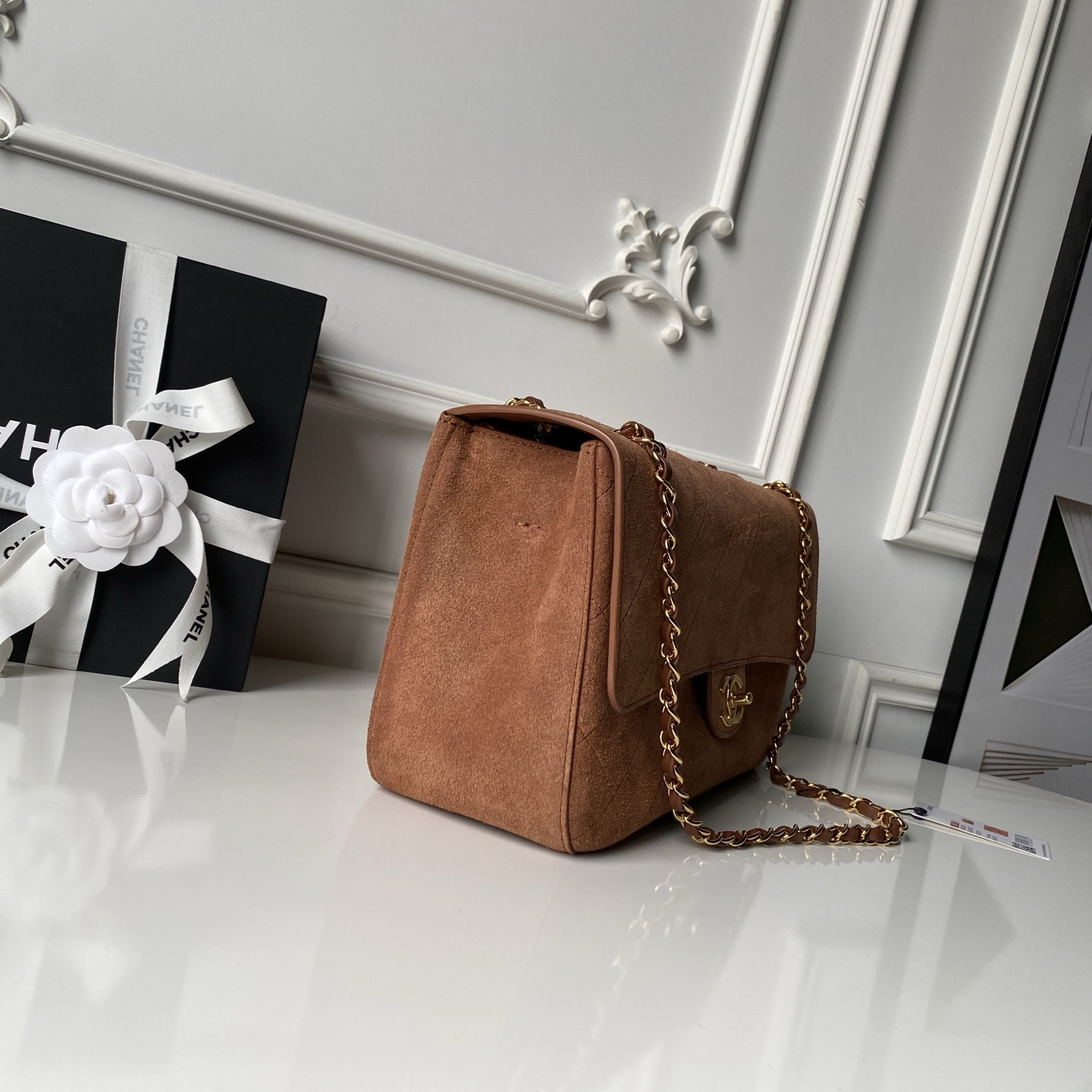 Ch**el maxi flapbag gold hardware as6281 19.5x32x10cm