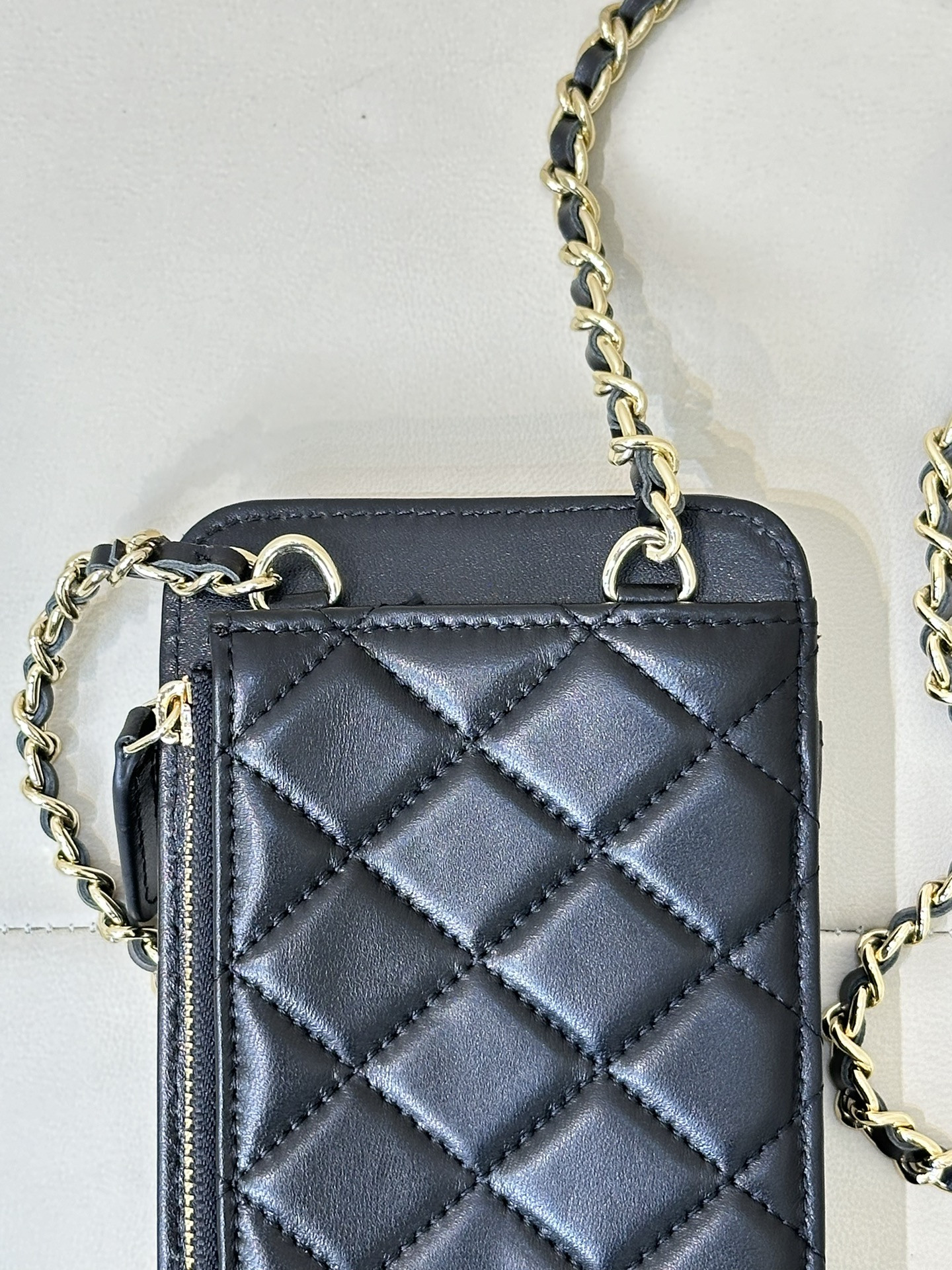 Ch**el phone bag 18x9x3cm