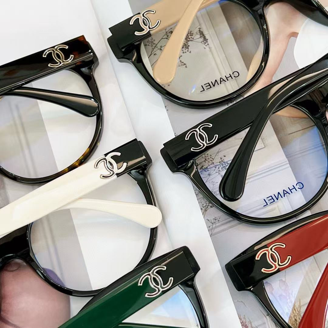 Ch**el Glasses