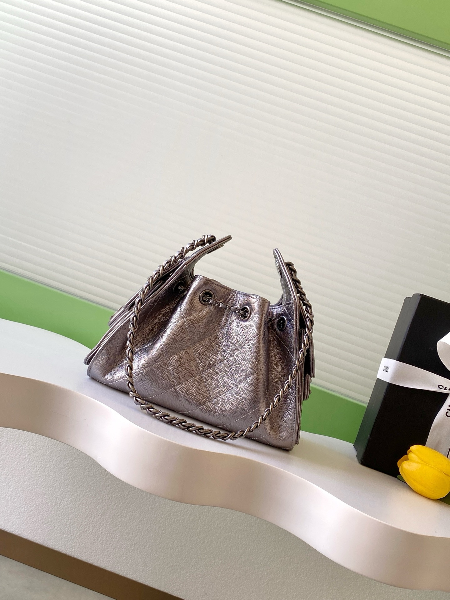 Ch**el 25c bucket bag 20x22x12.5cm
