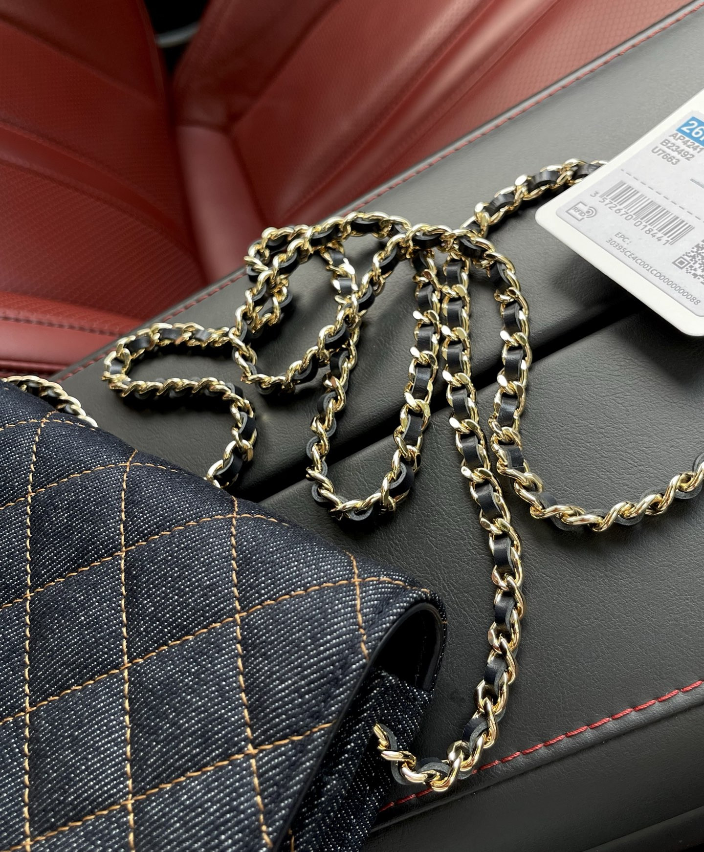 Ch**el woc classic wallet on chain 19.5x12x3.5cm