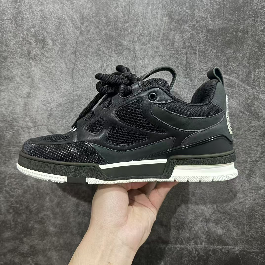 UA LV Skate Sneaker