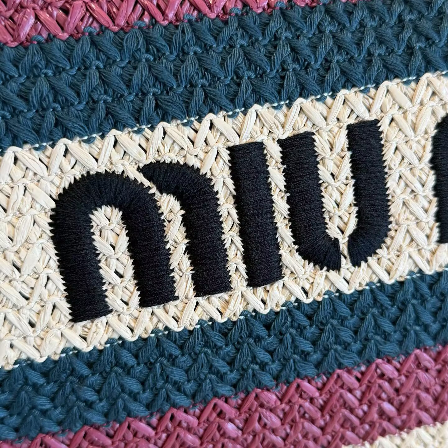 M1v M1v raffia-effect woven tote bag 30x34x16cm
