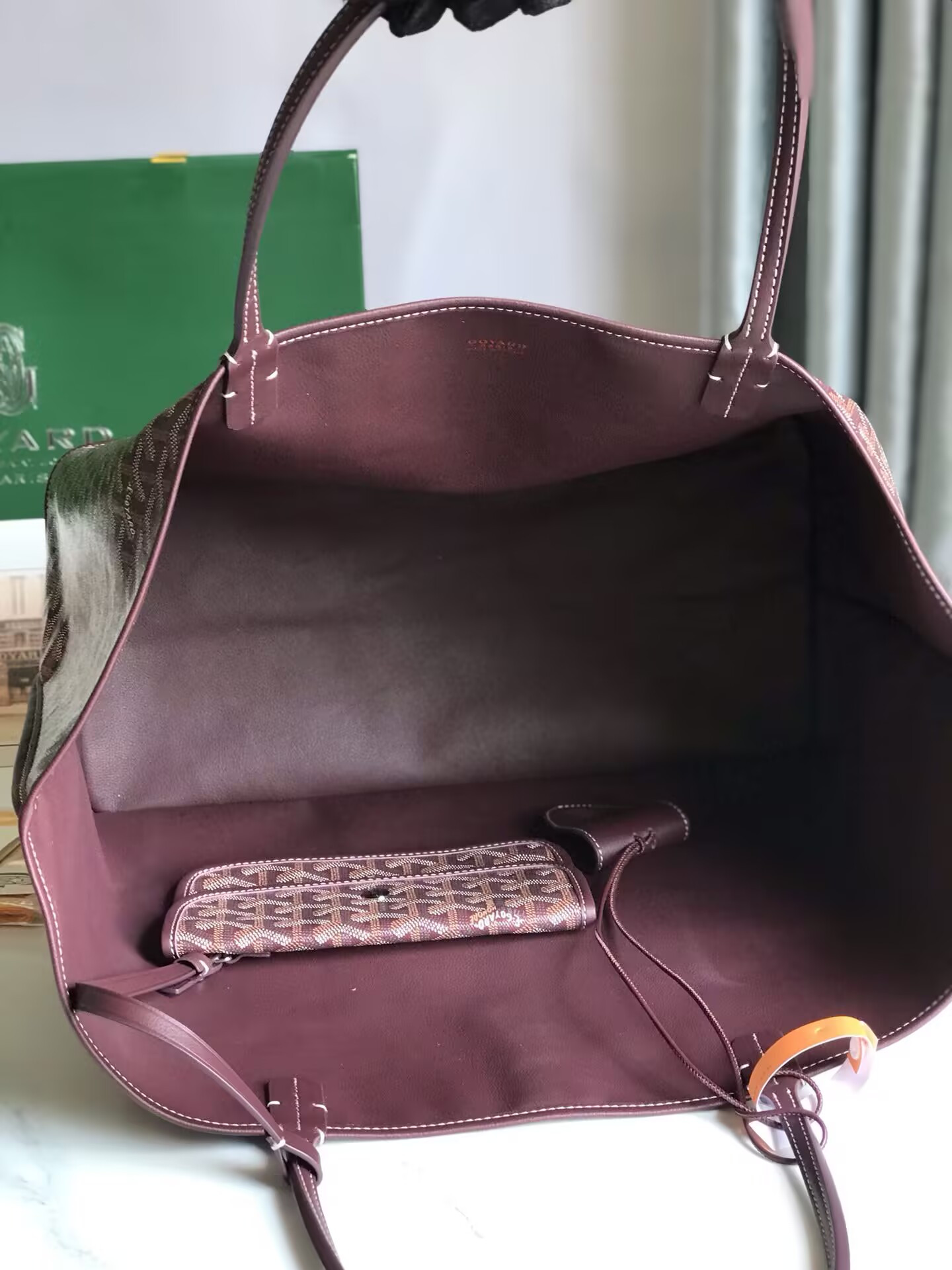 G09ard anjou gm bag 39x32x19cm