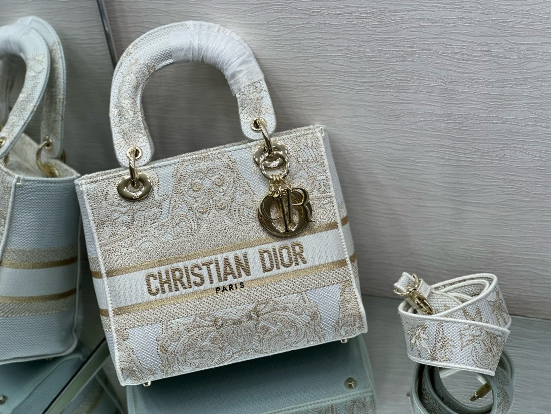 MEDIUM D10r LADY D-LITE BAG  24 x 20 x 11 cm