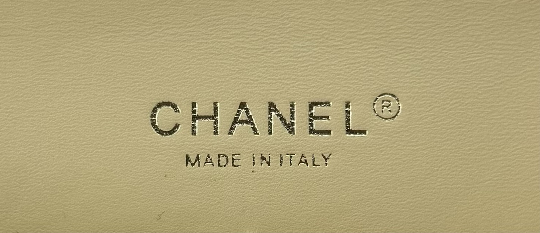 Ch**el MINI CLASSIC 11.12 HANDBAG 25 15.5 × 25.5 × 6.5 cm