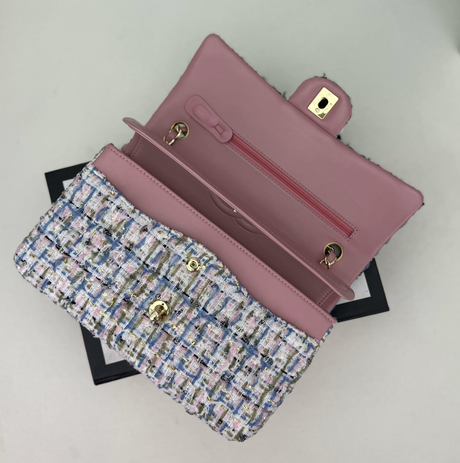 Ch**el MINI CLASSIC 11.12 HANDBAG 25 15.5 × 25.5 × 6.5 cm