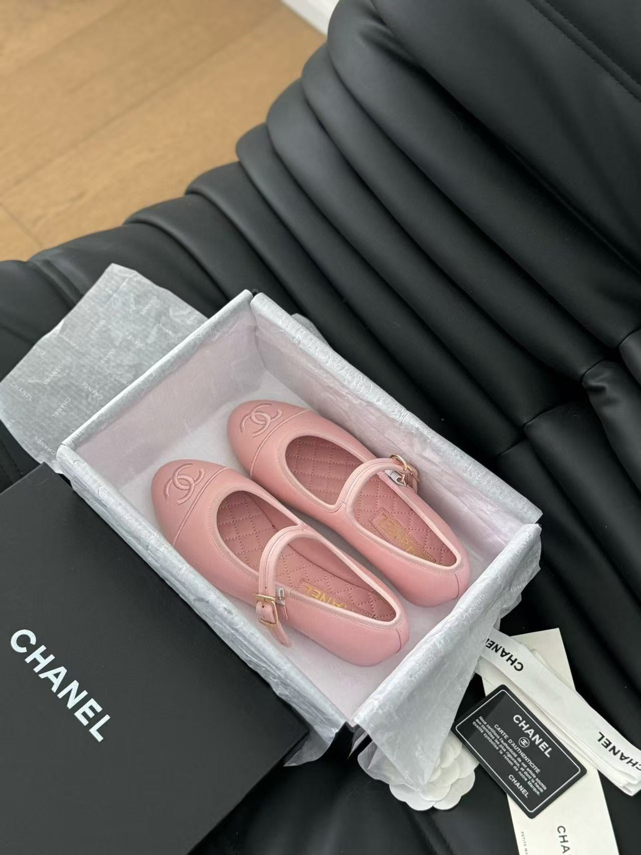 UA Ch**el BALLET FLATS