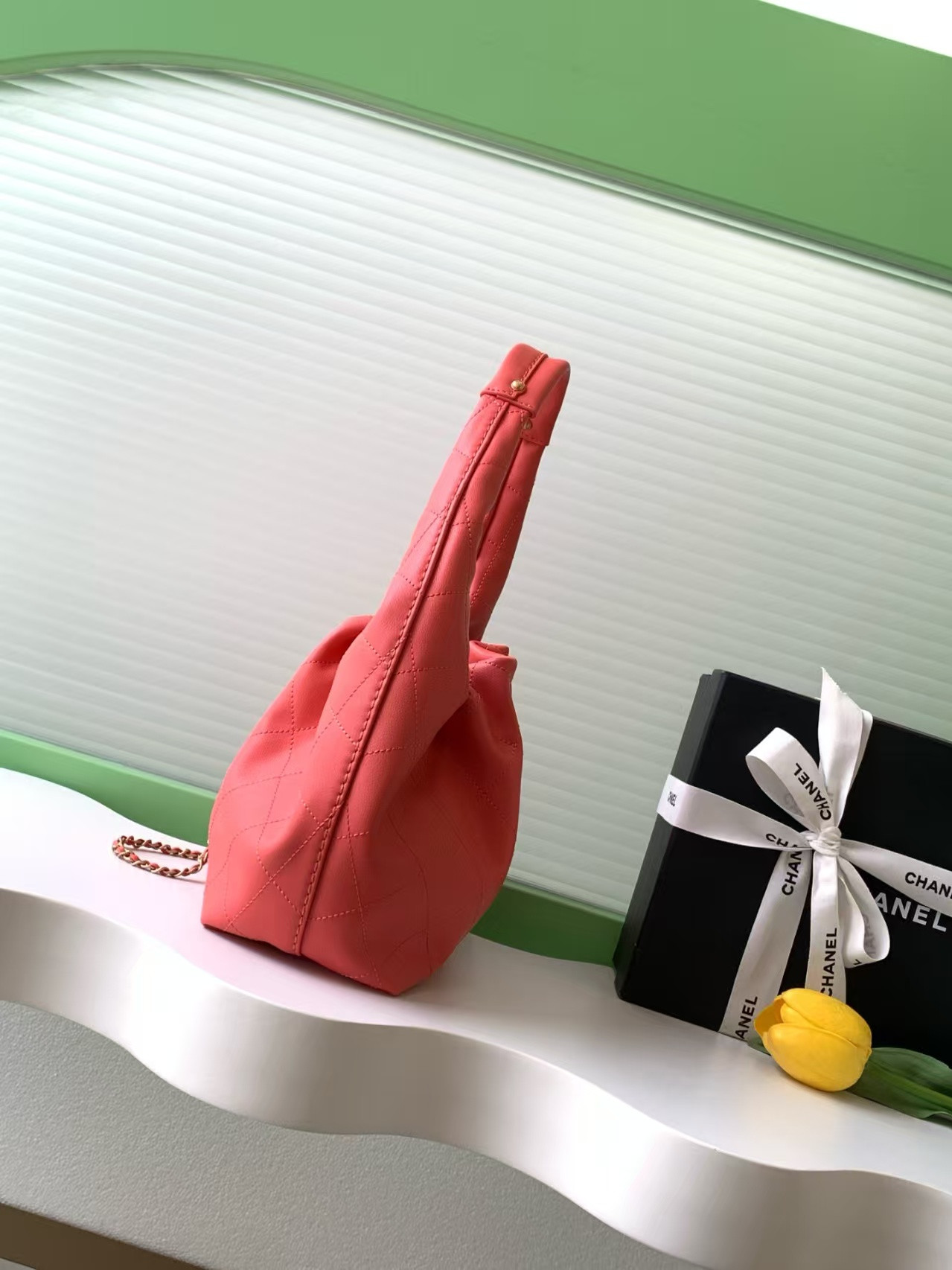 Ch**el hobo handbag as5976 32x24x12cm