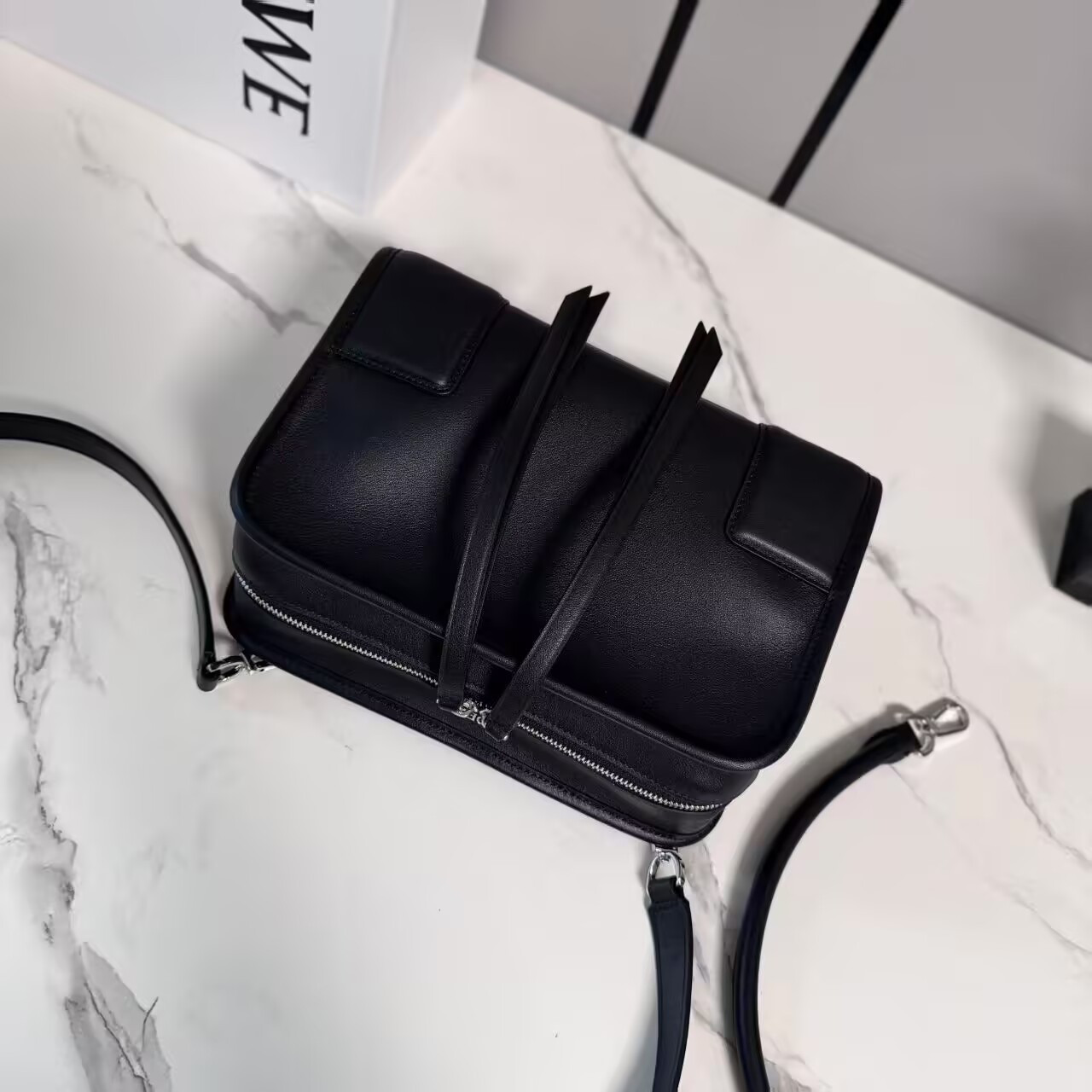 L0ew* small amazona 180 bag 24.5x10x18.5cm