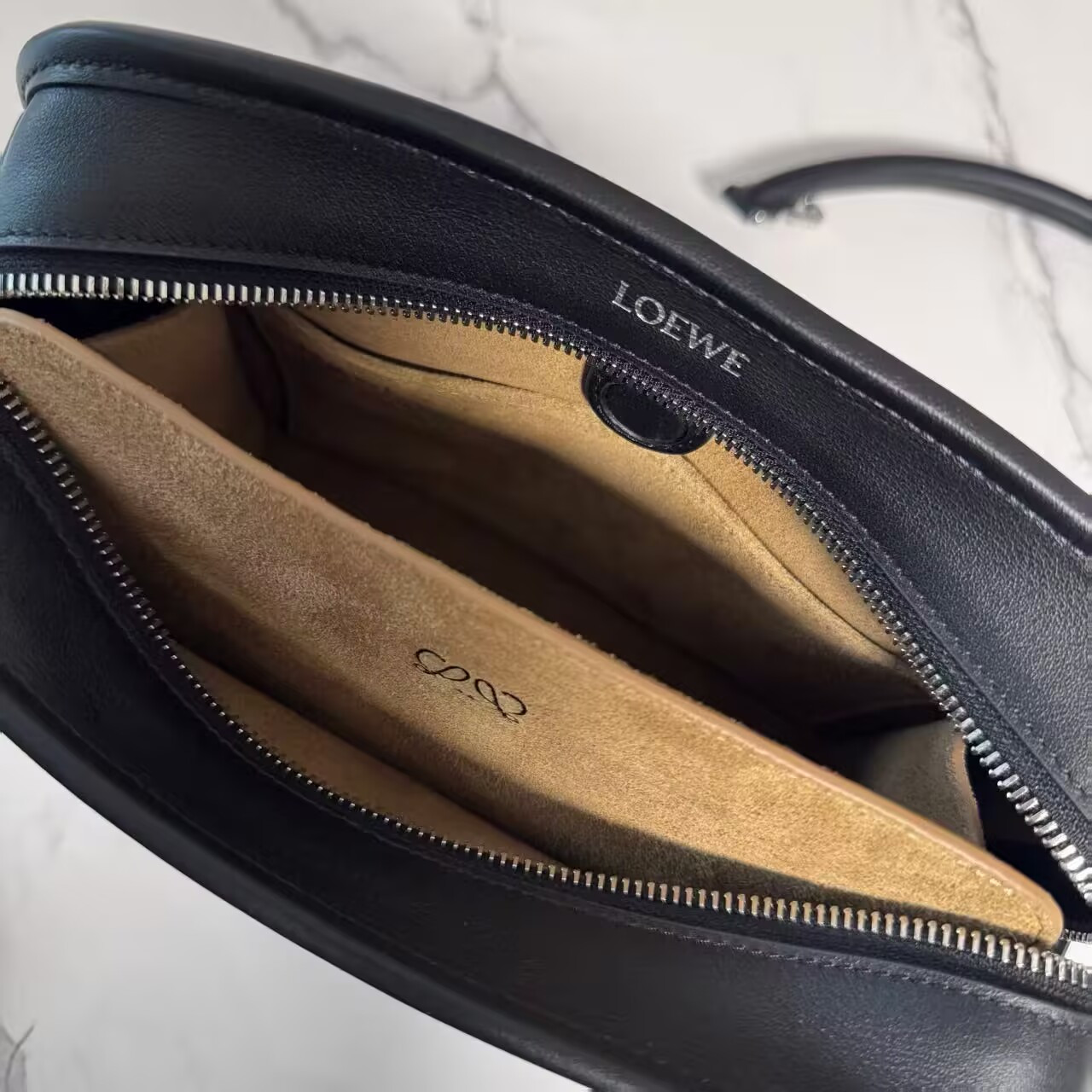 L0ew* small amazona 180 bag 24.5x10x18.5cm