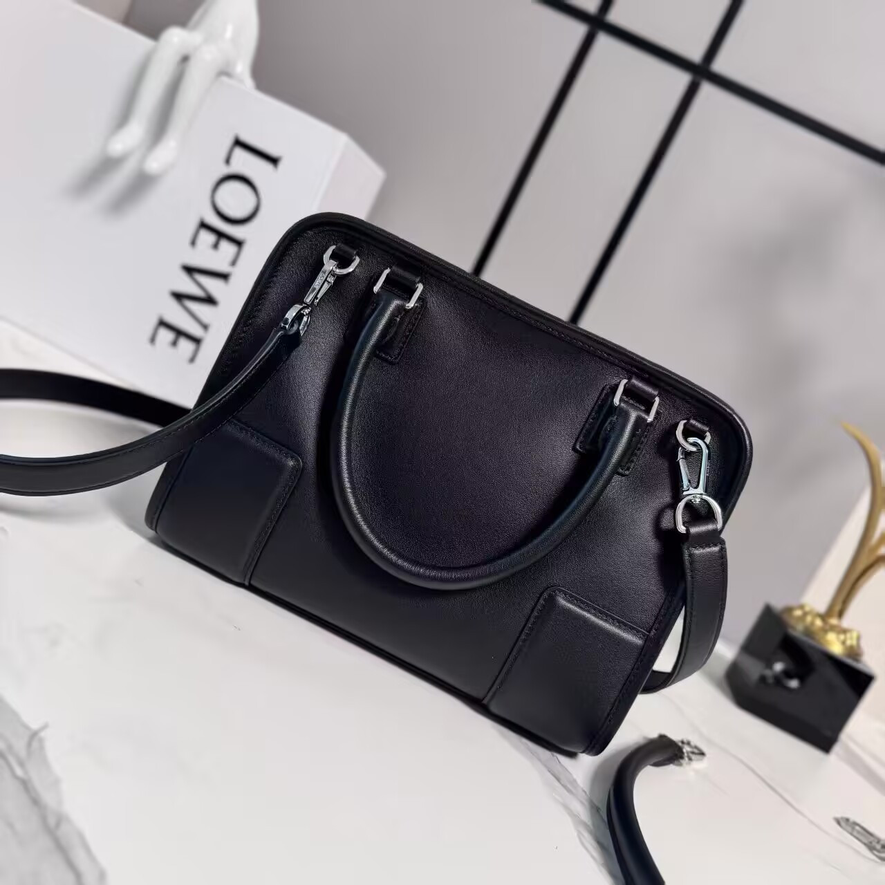 L0ew* small amazona 180 bag 24.5x10x18.5cm