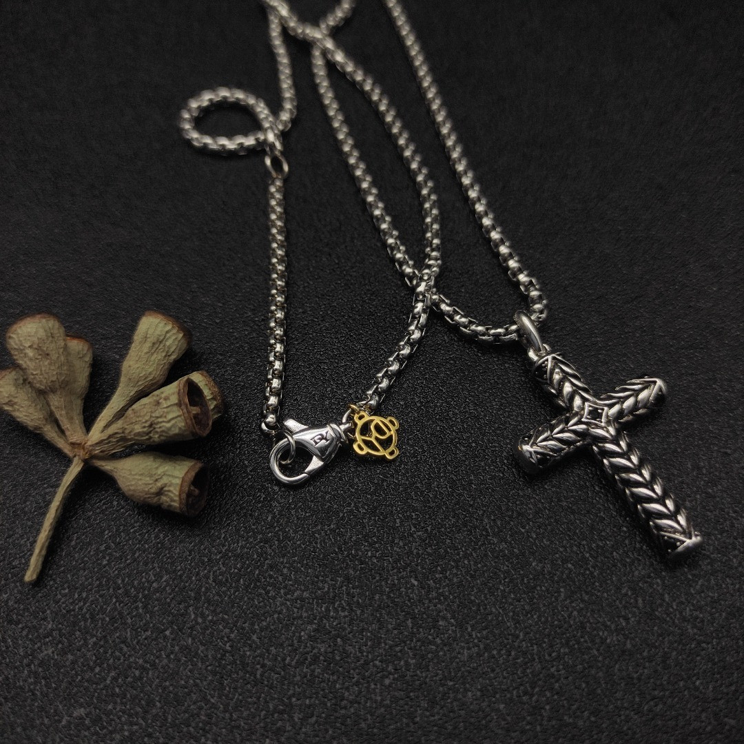 dau1d Yvrm*n cross necklace(chain length 50+5cm delay chain chain thickness 3mm)