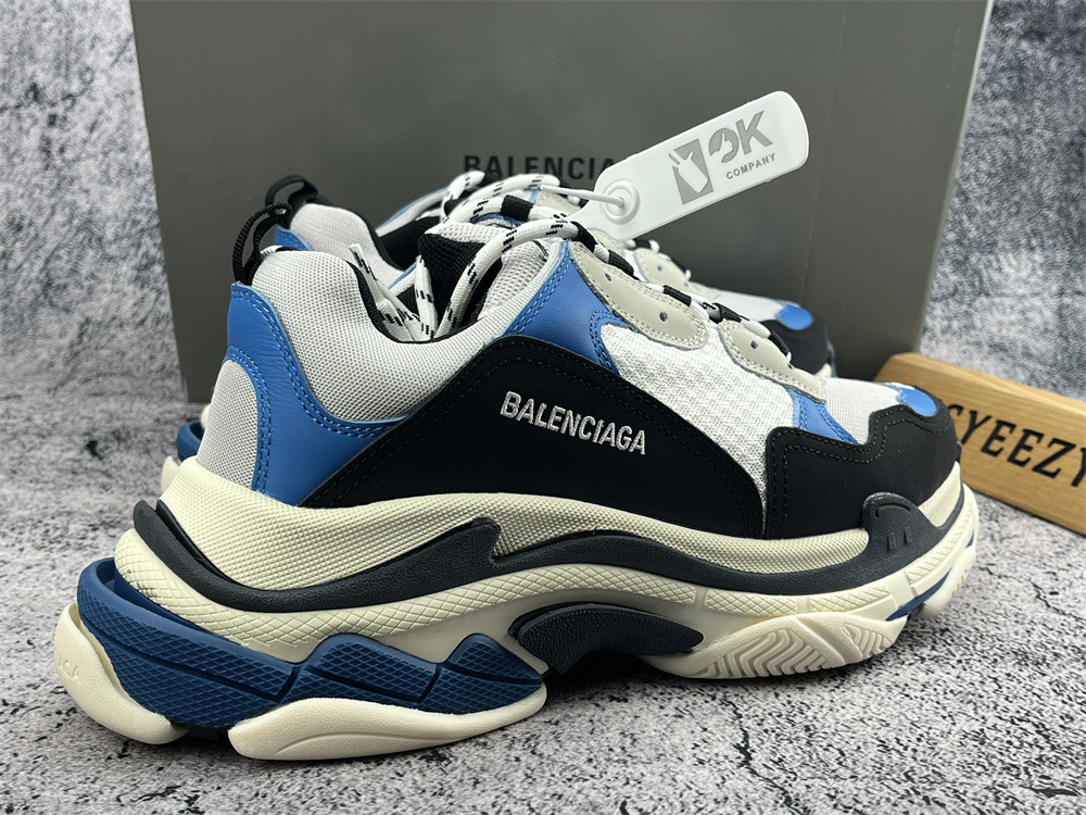 UA TRIPLE S CLEAR SOLE WHITE BRILLIANT BLUE