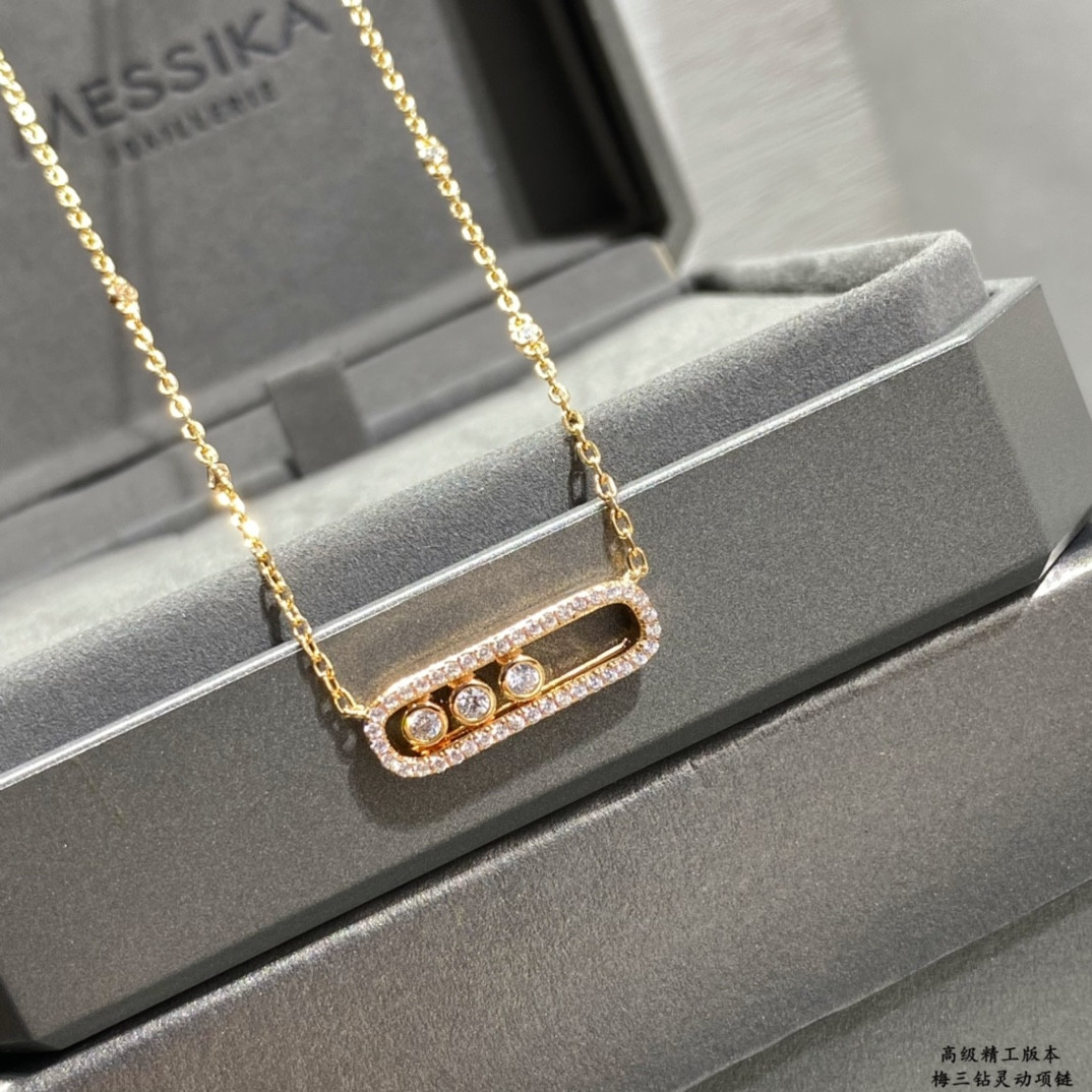 Mes1kaa full d1am0nd moving necklace