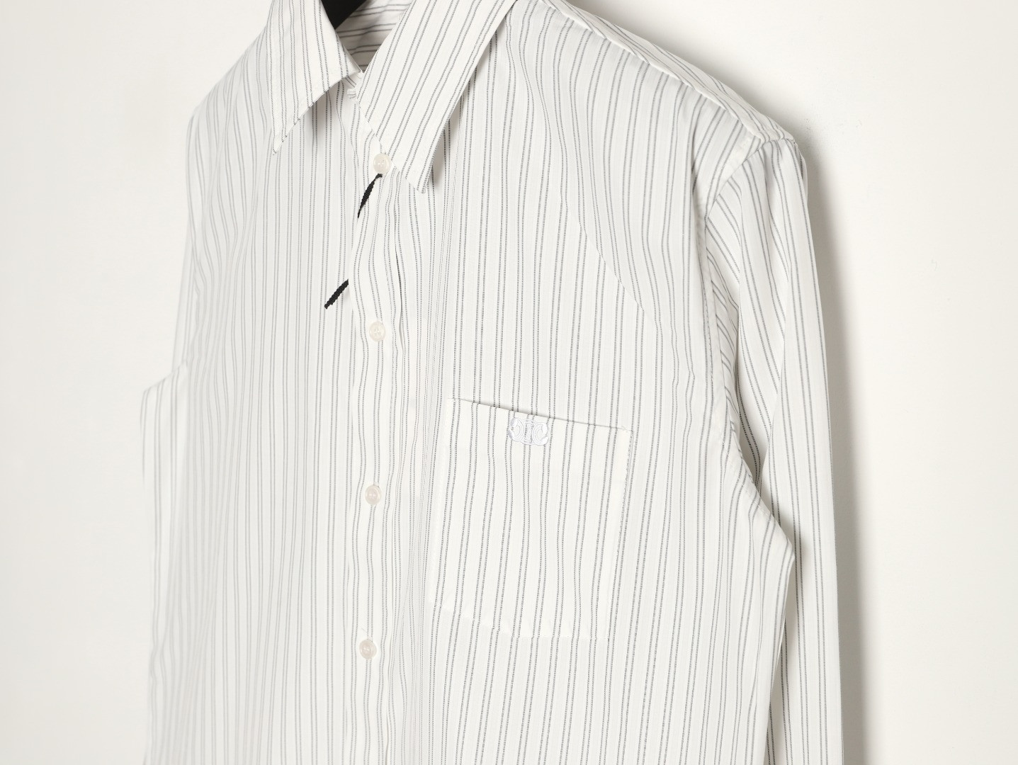 Ce1i*e long-sleeved shirts