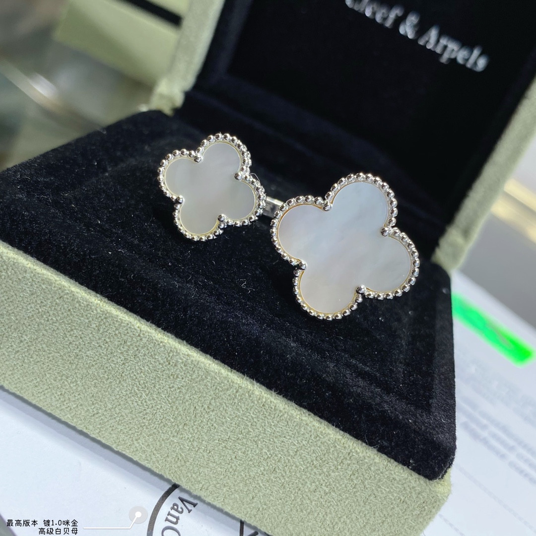 v*n cl**f & arpels four-leaf clover preM1vm white fritillary opening ring