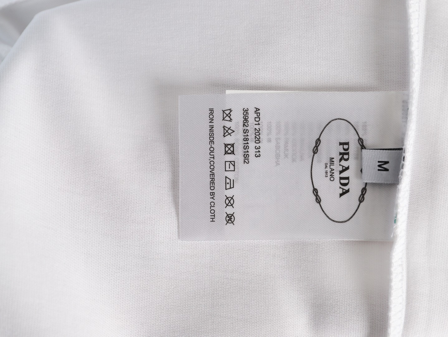 Pra*a short-sleeved t-shirt