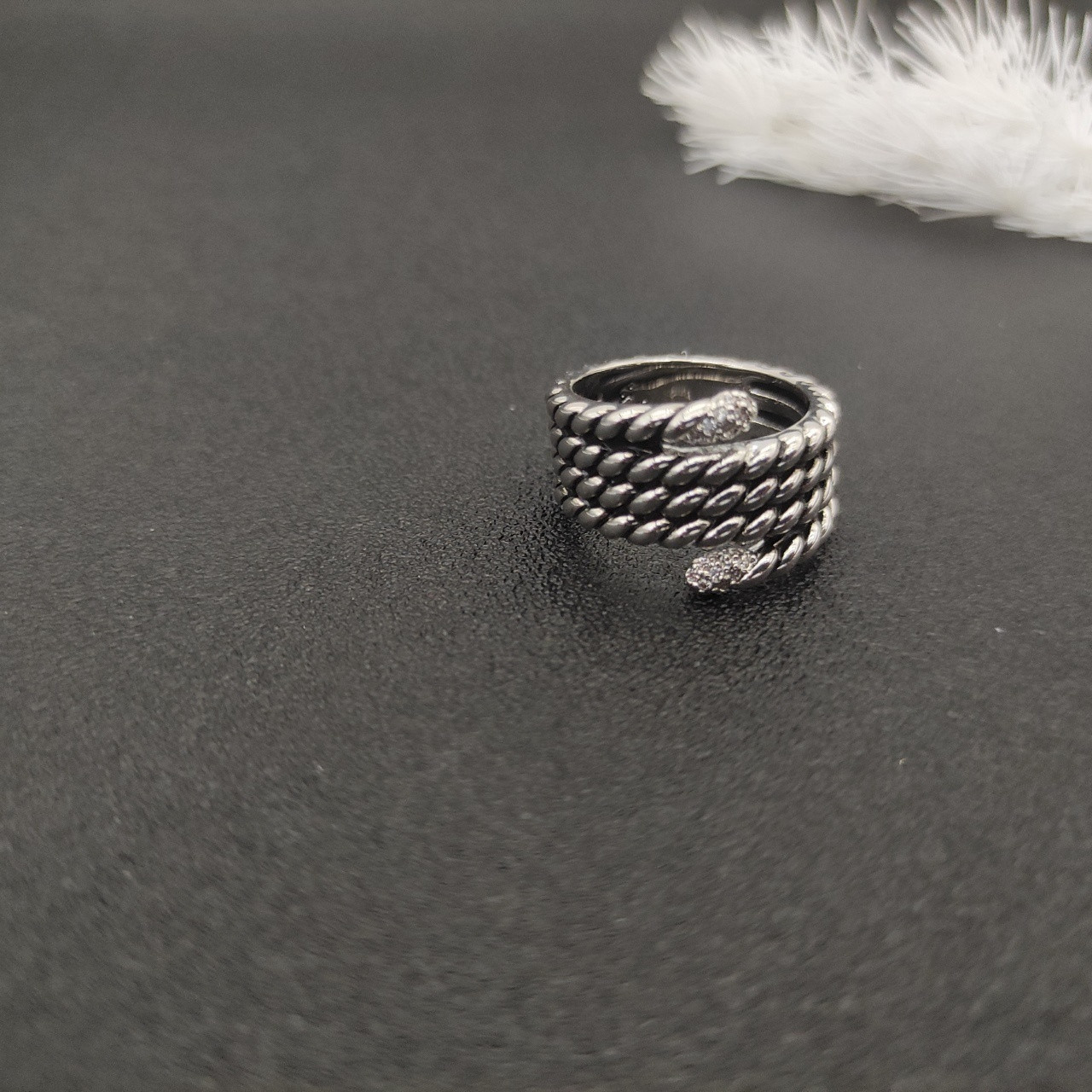dau1d Yvrm*n ring