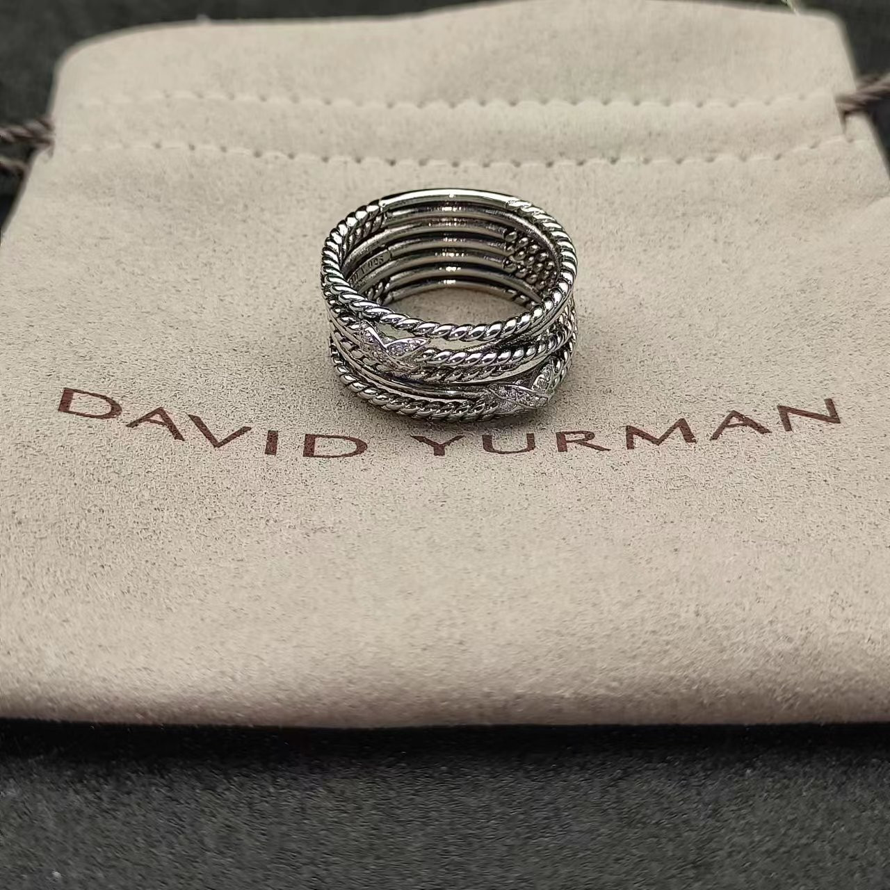 dau1d Yvrm*n ring