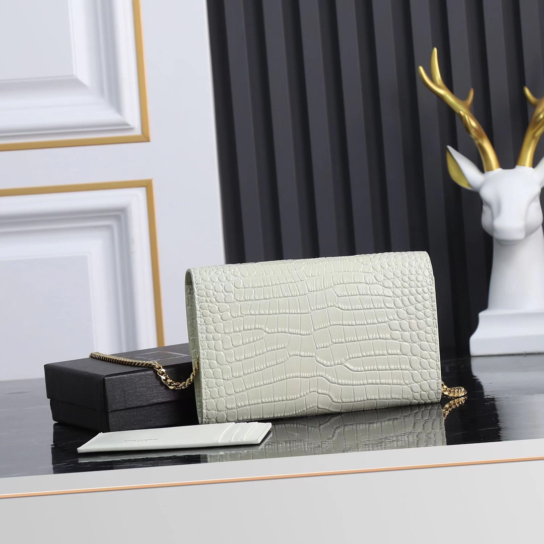 Y51 uptown chain wallet in crocodile-embossed shiny leather 7.5 x 4.7 x 1.2 inches