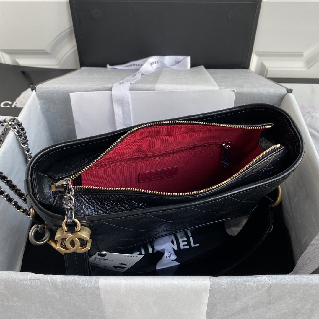 Ch**el Gabrielle MEDIUM BLACK with shoulder strap letters 21 x 28 x 10cm