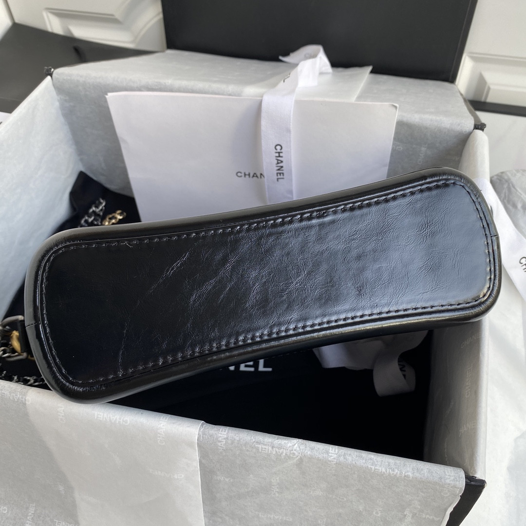Ch**el Gabrielle MEDIUM BLACK with shoulder strap letters 21 x 28 x 10cm