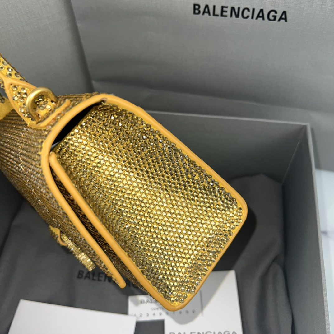 Ba1en*iaga WOMEN