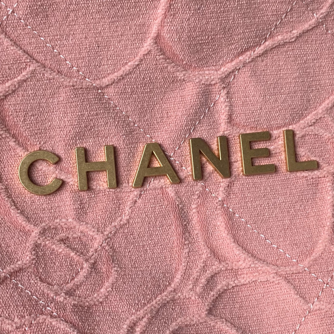 Ch**el 22 SMALL HANDBAG velvet PINK 13.7×14.4×2.7 in