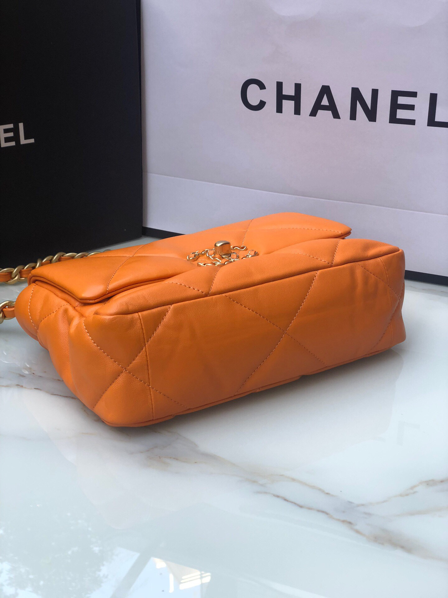Ch**el 19 HANDBAG Shiny Leather, Gold-Tone, Silver-Tone & Ruthenium-Finish Metal Orange 6.2 × 10.1 × 3.5 in