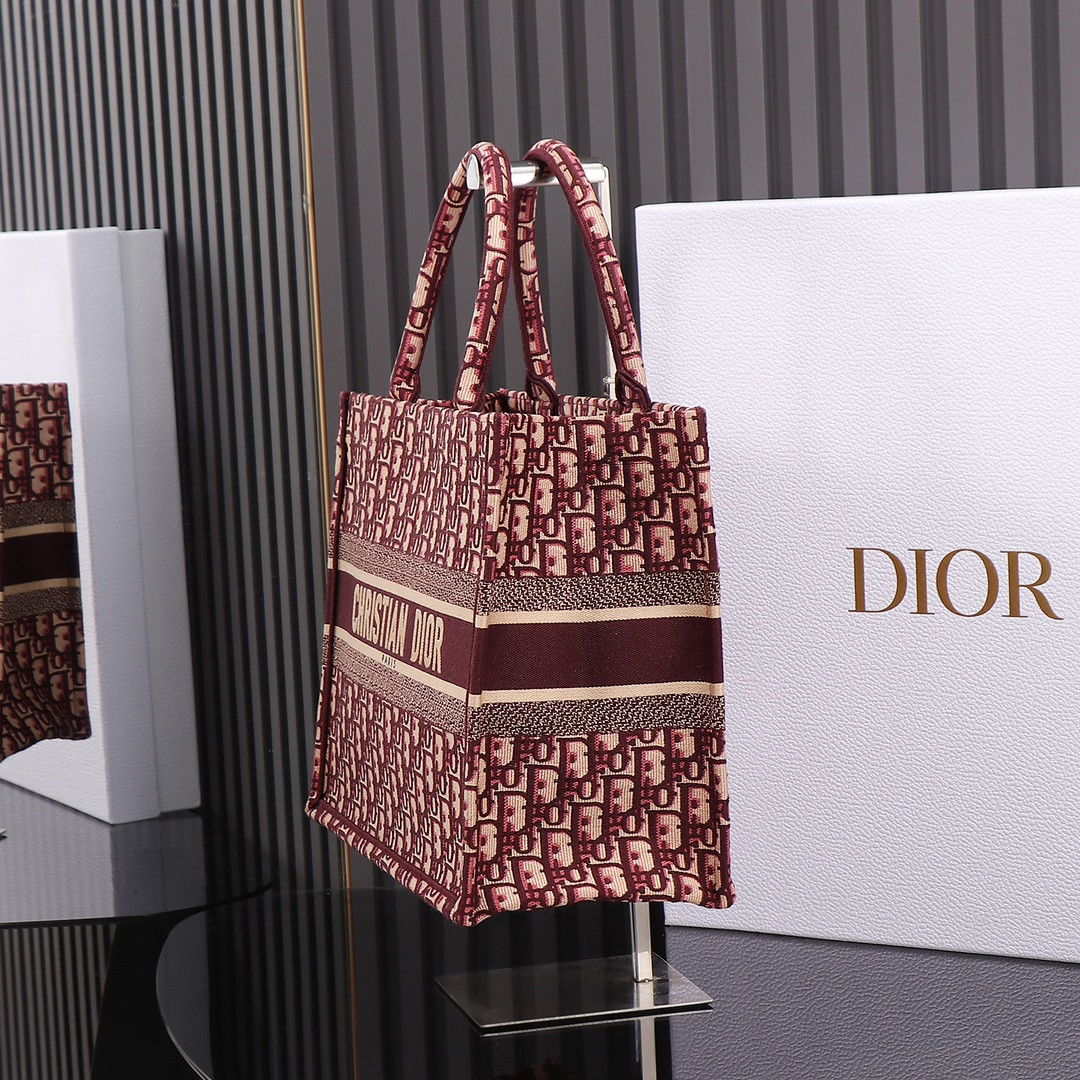 Medium D10r Book Tote Oblique Burgundy 14 x 11 x 6.5 inches
