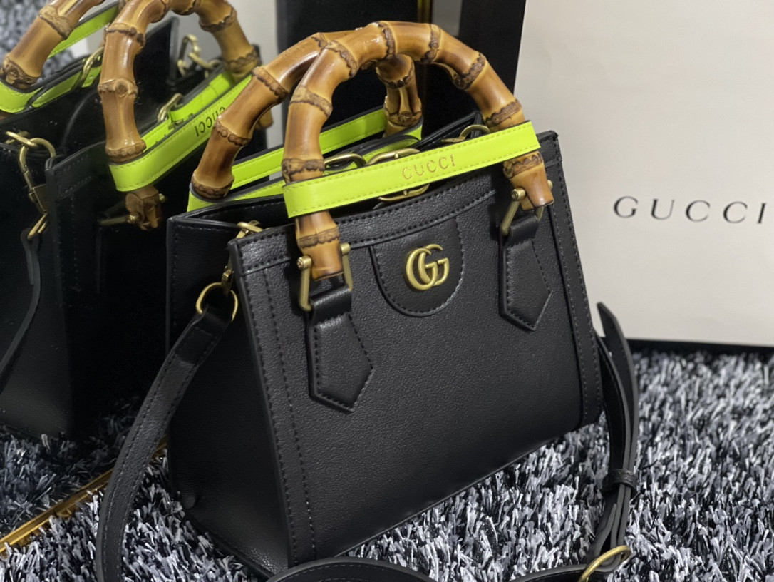 Gvc*1 DIANA MINI TOTE BAG Black 20W x 16H x 10D CM