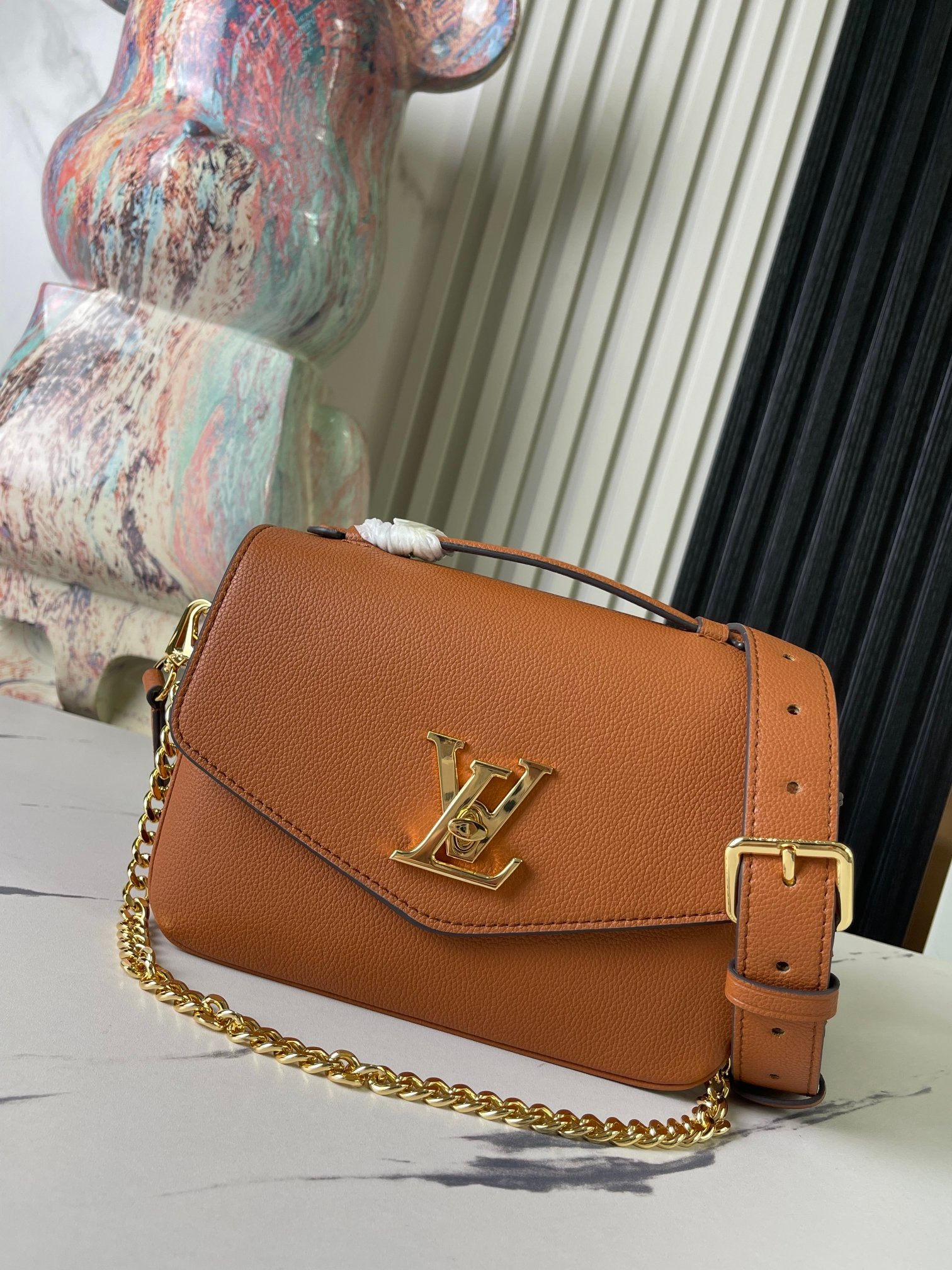 lv m22952  oxF0rd 8.7 x 6.3 x 3.7 inches