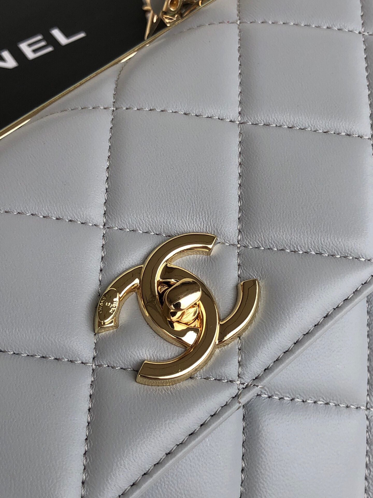 Ch**el FLAP BAG WITH TOP HANDLE 6.6 × 9.8 × 4.7 in