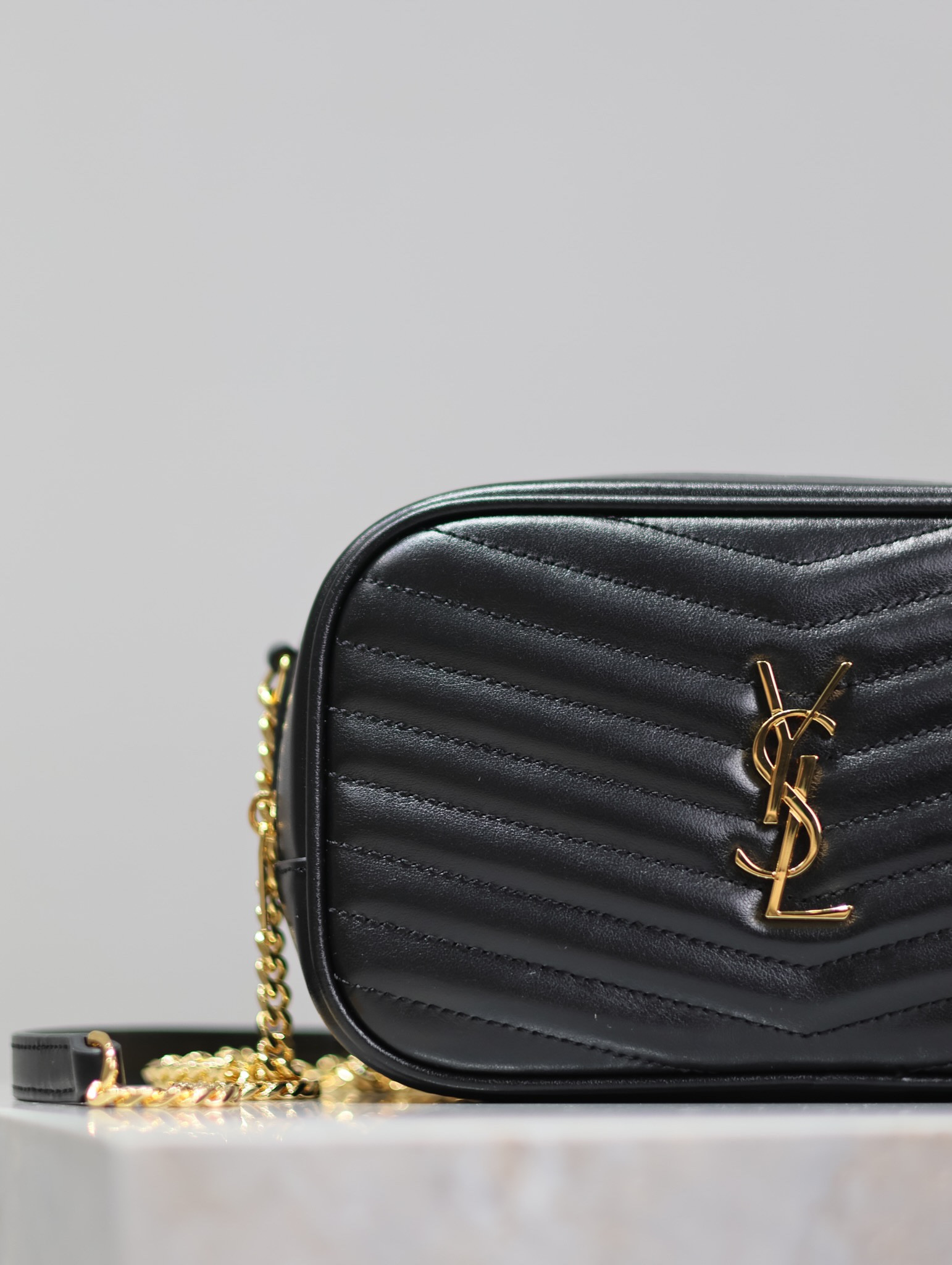Y51 MINI LOU IN QUILTED LEATHER 7.5 X 4.1 X 2 INCHES