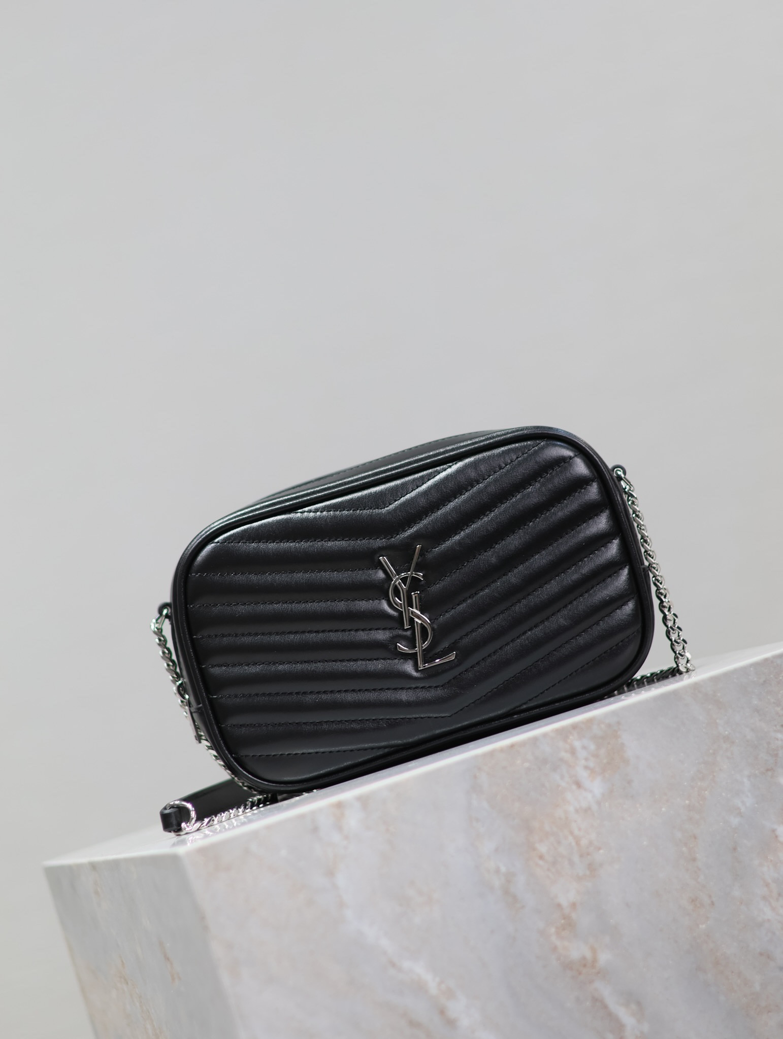 Y51 MINI LOU IN QUILTED LEATHER 7.5 X 4.1 X 2 INCHES