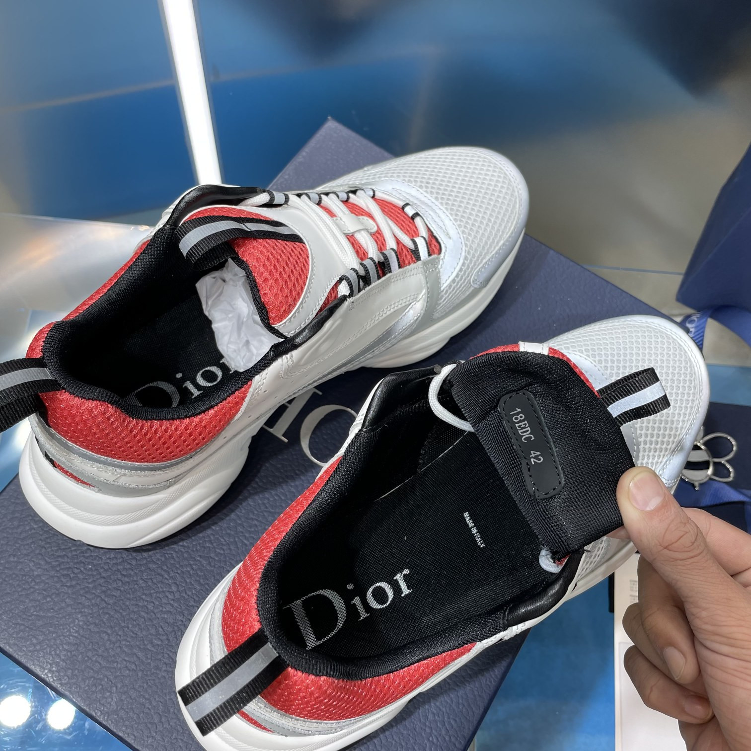 UA D10r B22 white and red Sneaker
